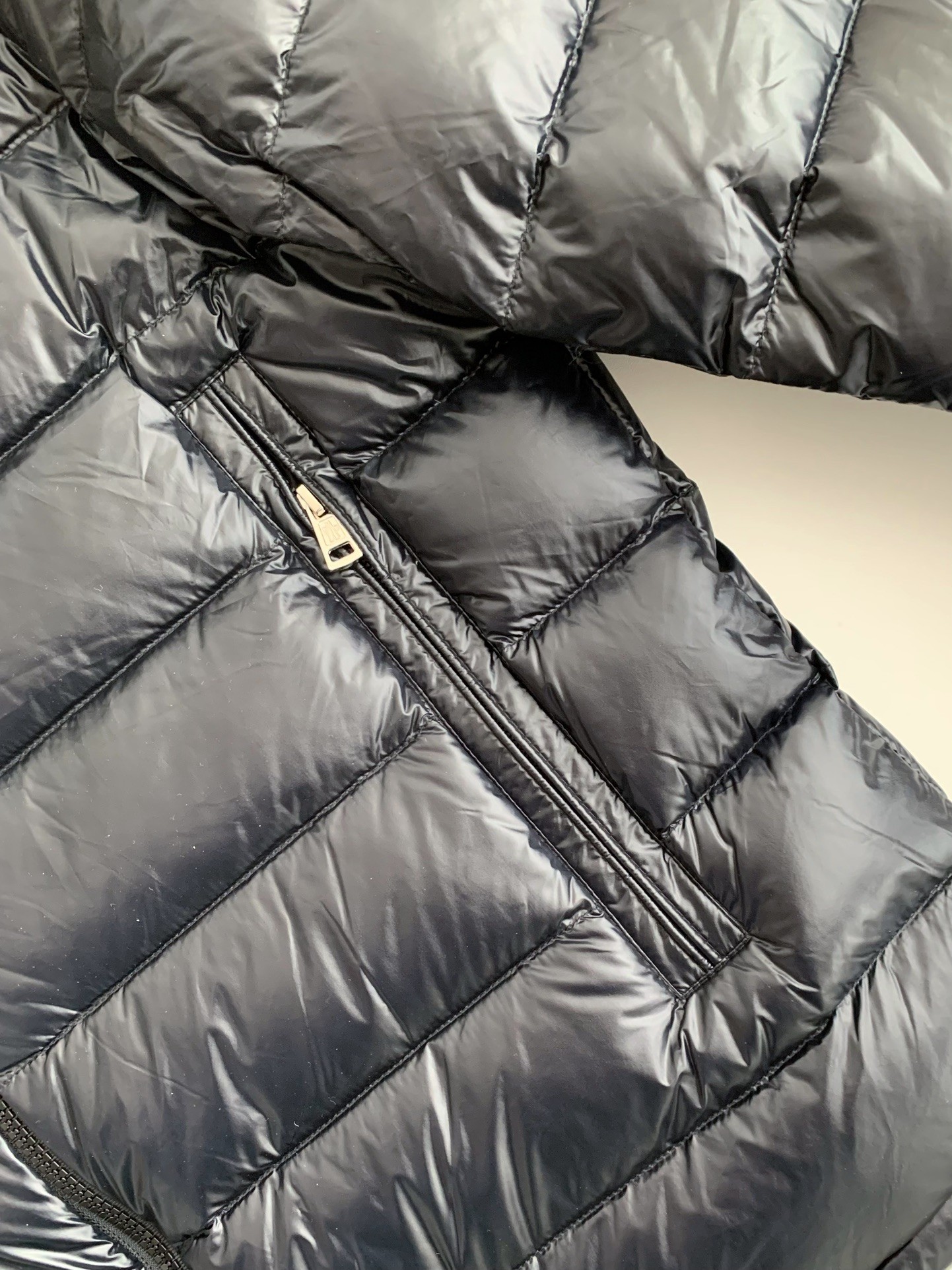 【#3666】Moncler Short men's down jacket