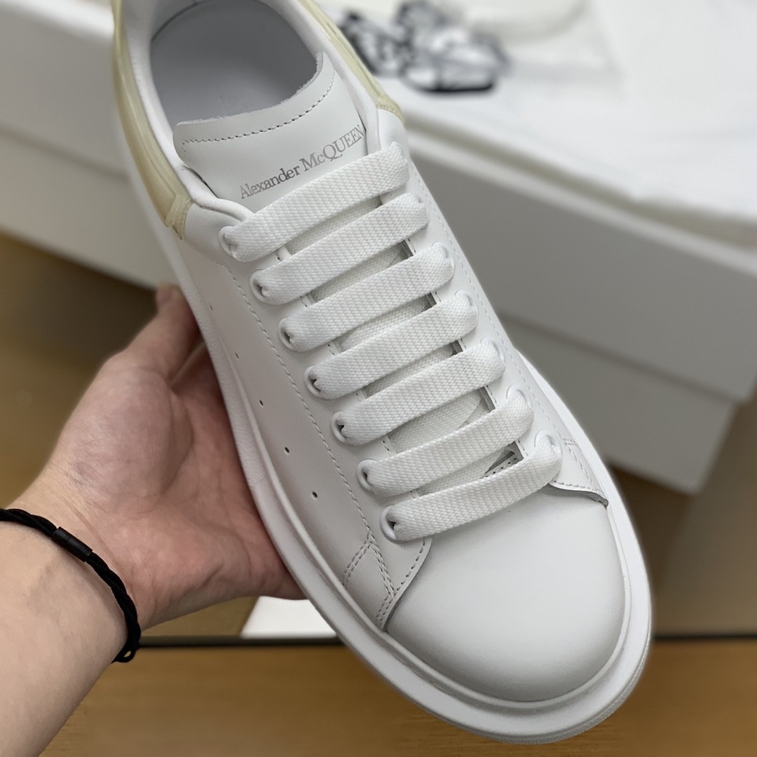 Alexander McQueen MQ Jelly apricot Tail Sneakers