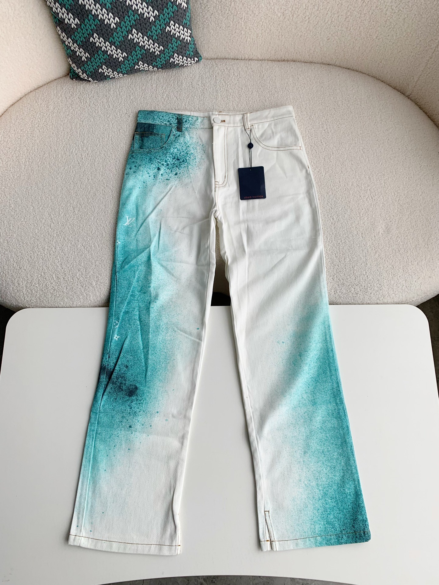 Louis Vuitton Costumes