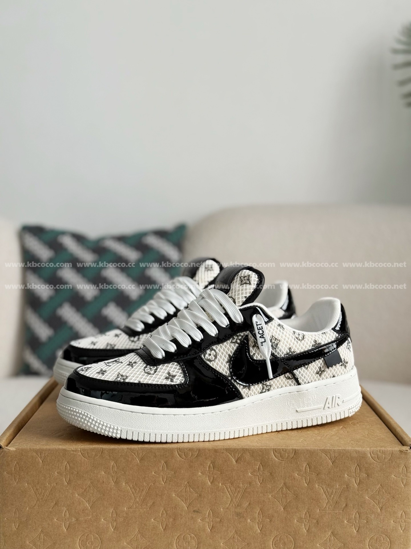 【#5419】 Louis Vuitton x Nike Air Force1 Sneakers