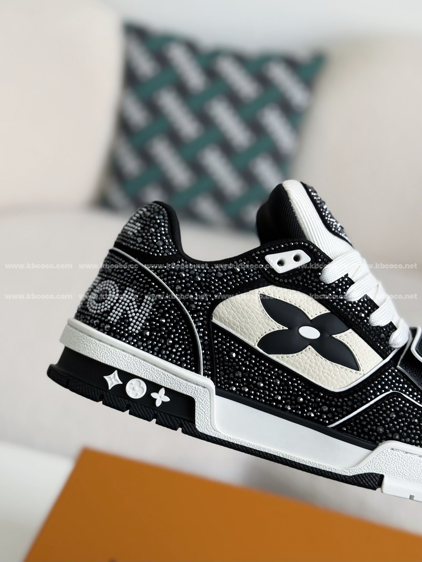 【#4101】LOUIS VUITTON TRAINER SNEAKERS