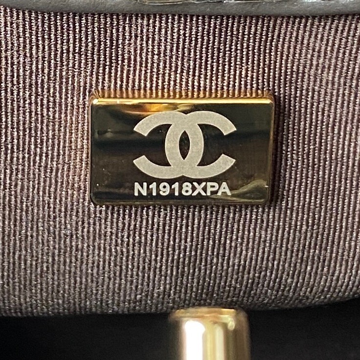 Chanel 23A mini 31 bag AS4133, top quality