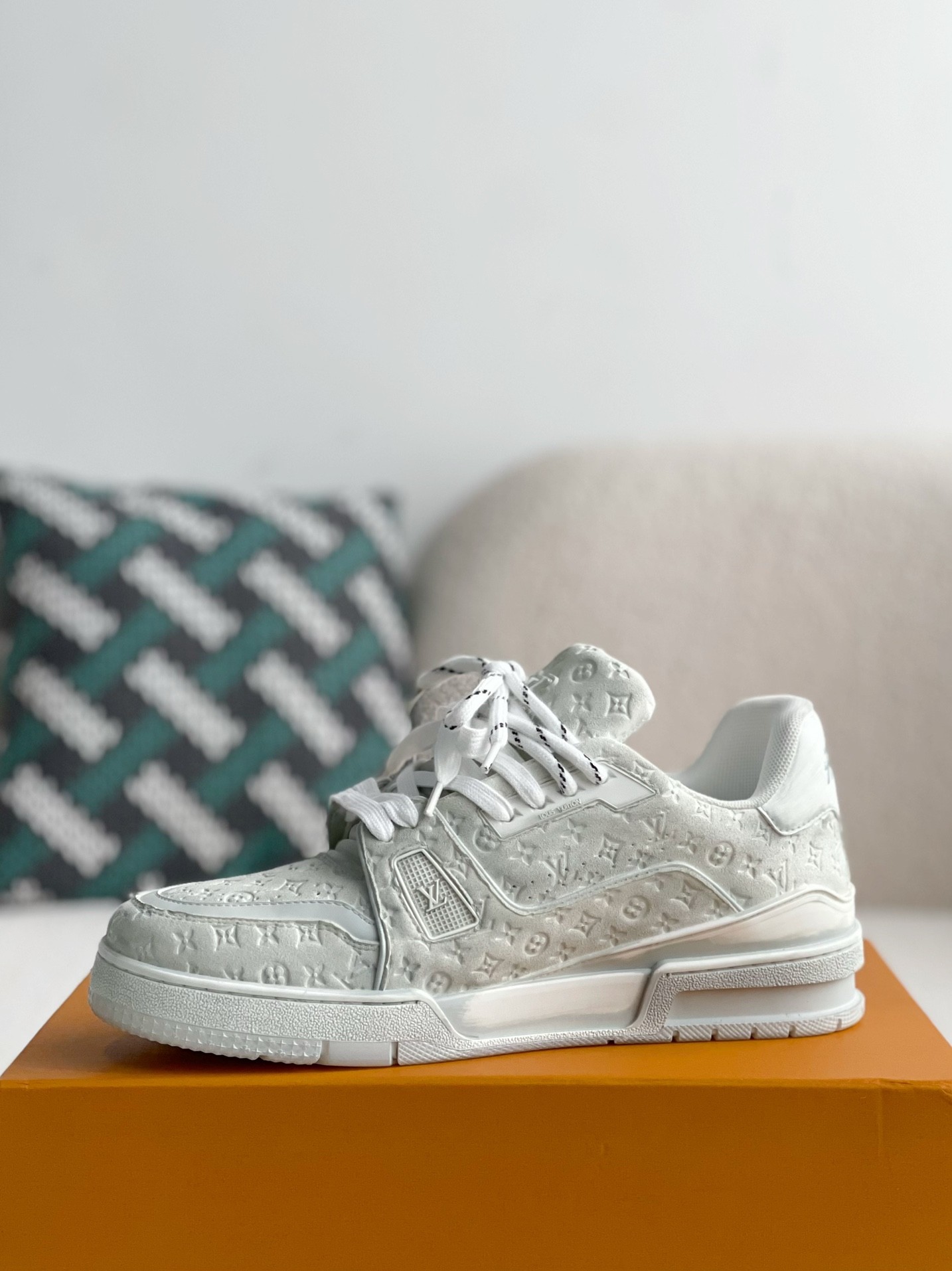 [#3566」 LOUIS VUITTON TRAINER SNEAKERS