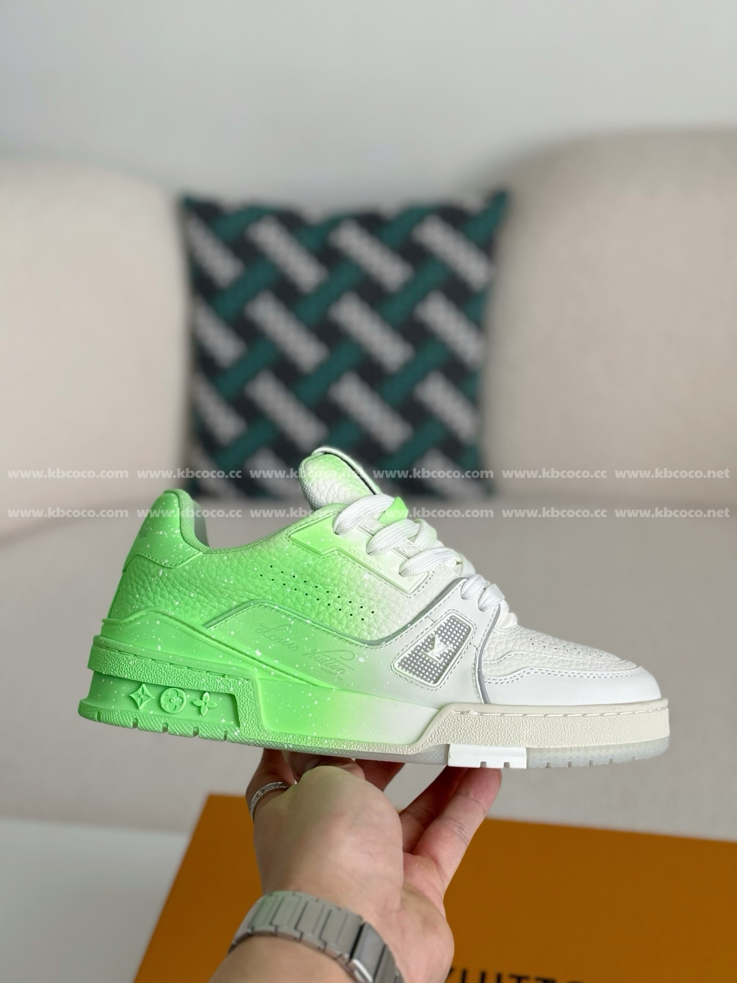 【#5197】 LOUIS VUITTON TRAINER SNEAKERS