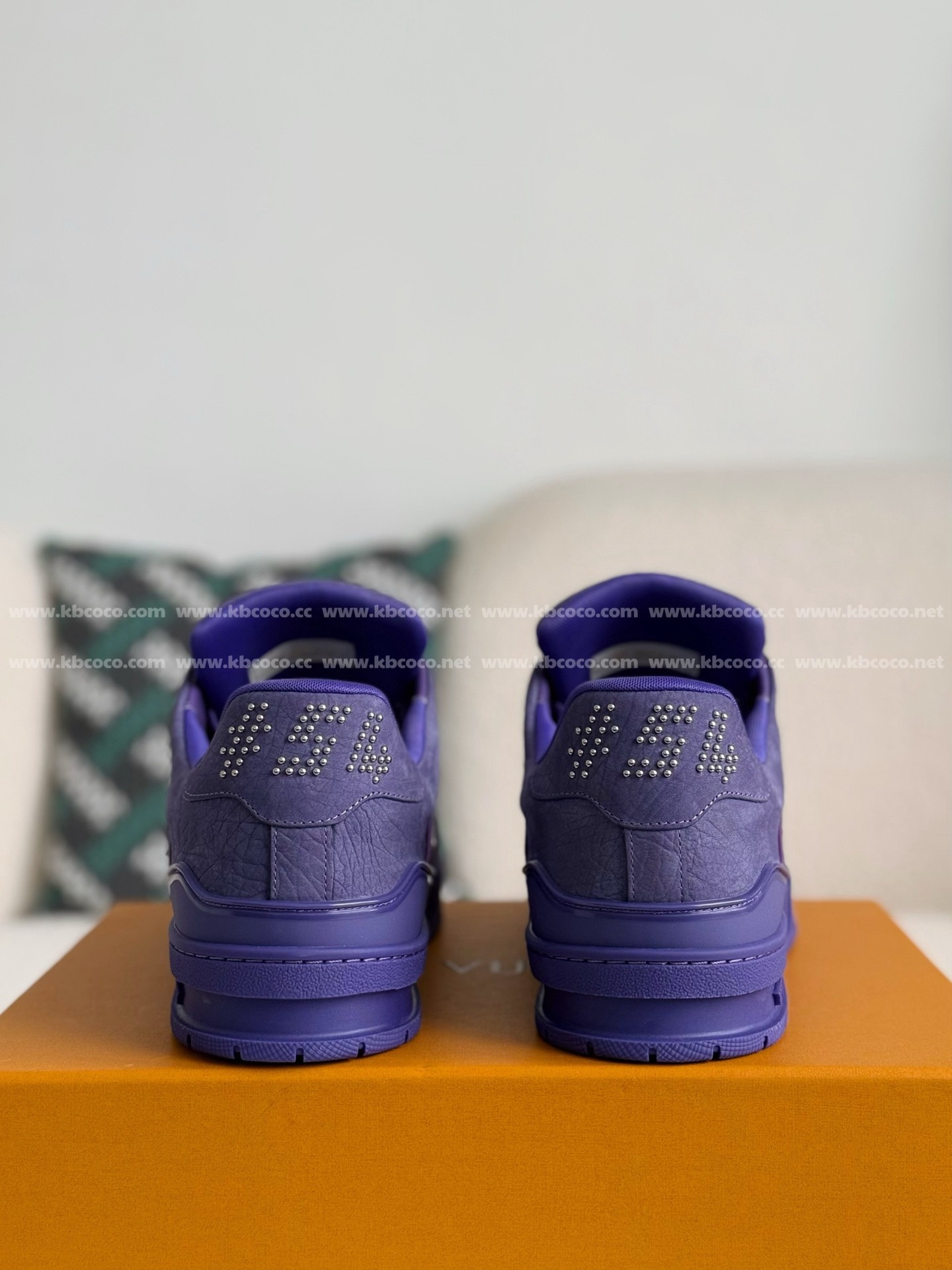 【#4534】 LOUIS VUITTON TRAINER SNEAKERS