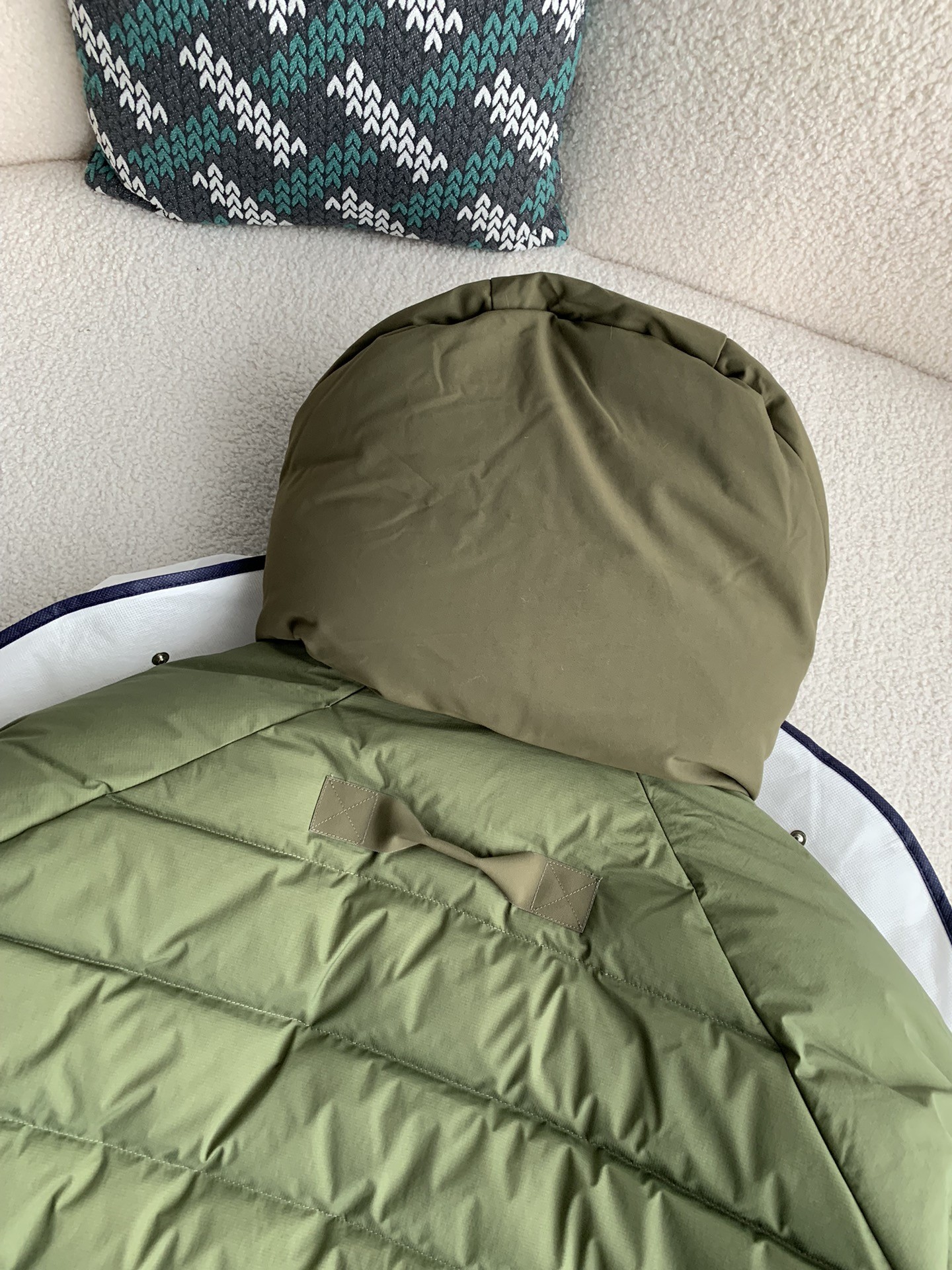 【#2532】 Moncler down jacket