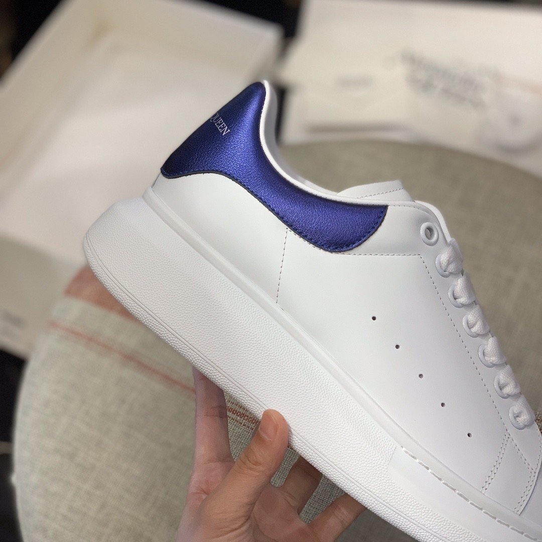 Alexander McQueen MQ plating blue velvet tail Sneakers