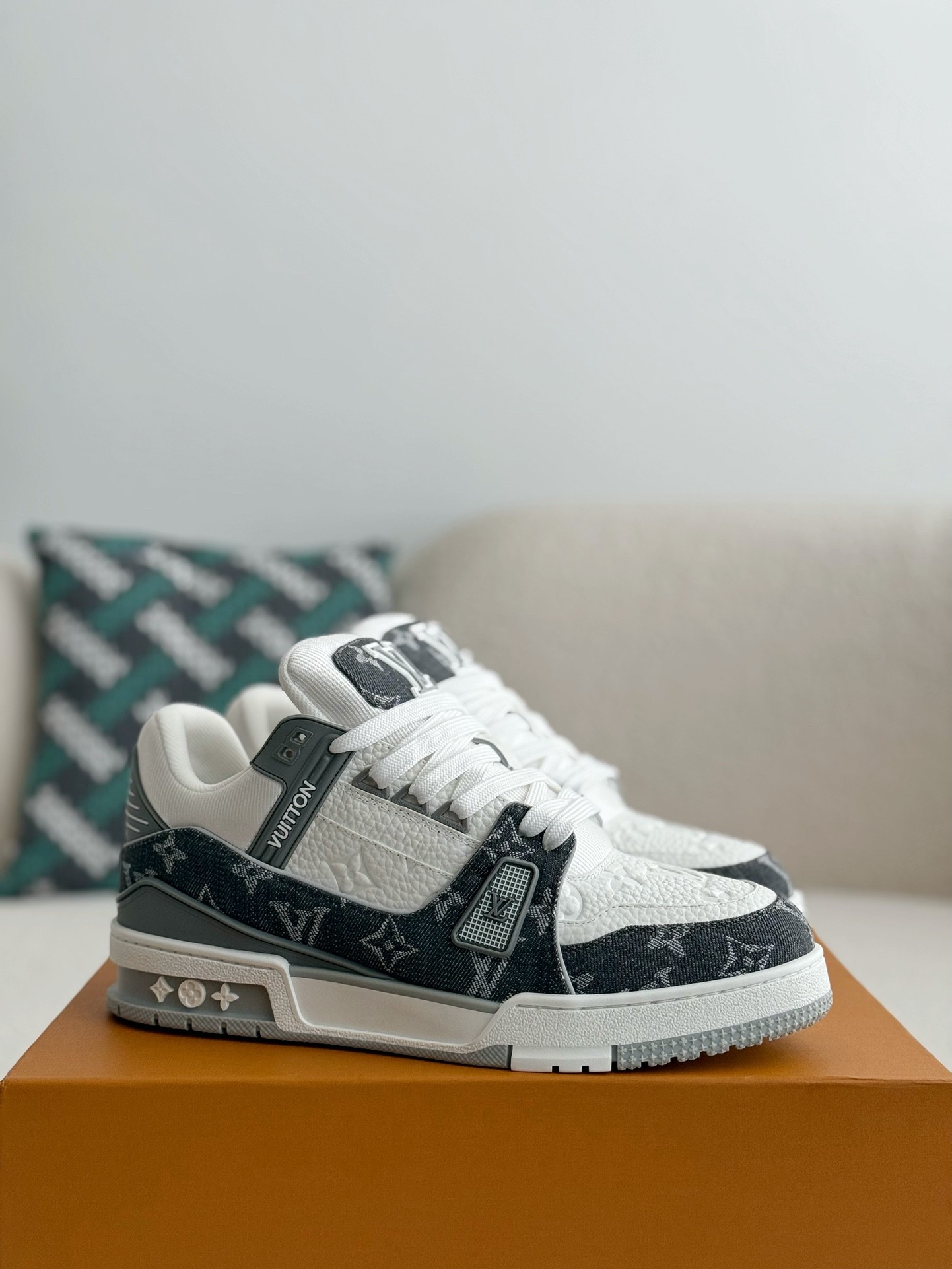 Louis Vuitton Skate Sneakers