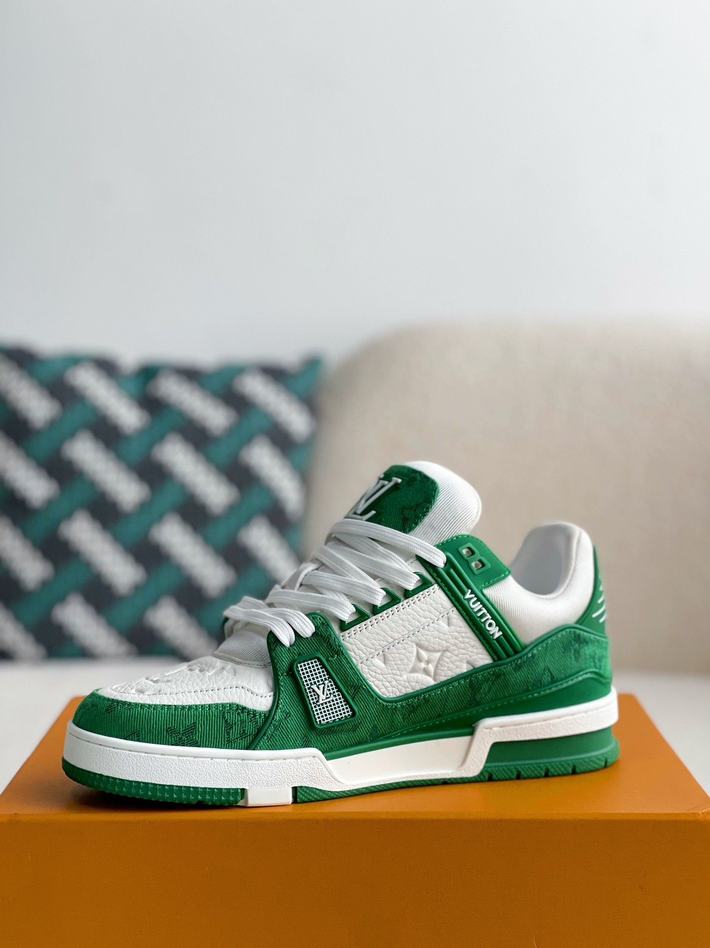 【#314】 LOUIS VUITTON TRAINER 1A8FN8 Sneakers