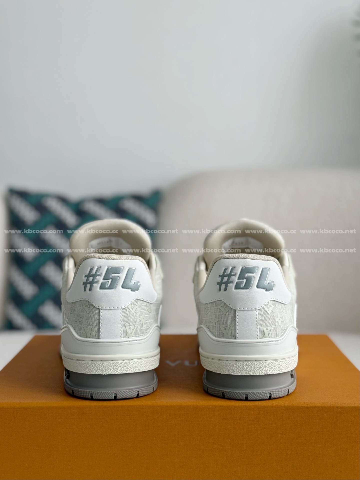 【#5259】 LOUIS VUITTON TRAINER SNEAKERS