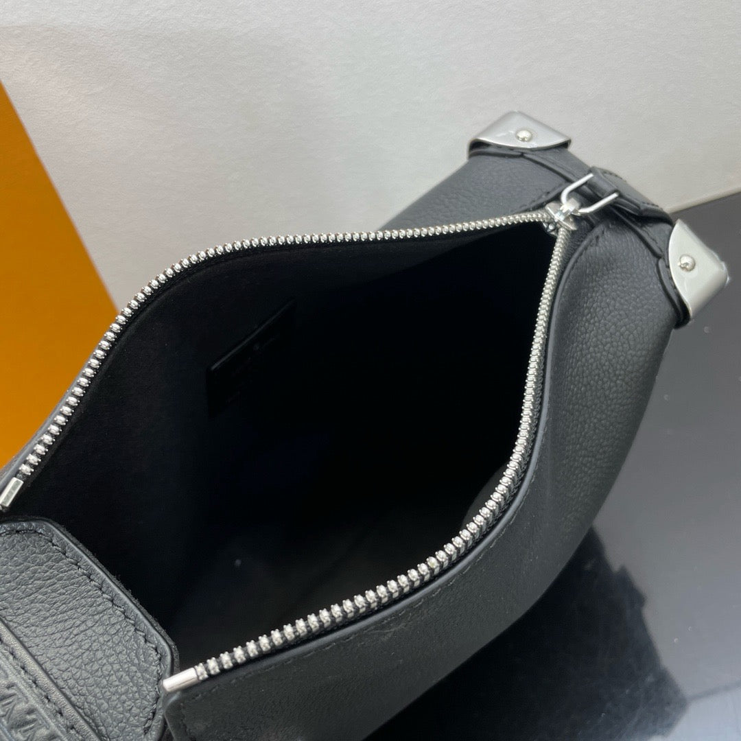 LOUIS VUITTON Trunk Shoulder bag/top quality M25160