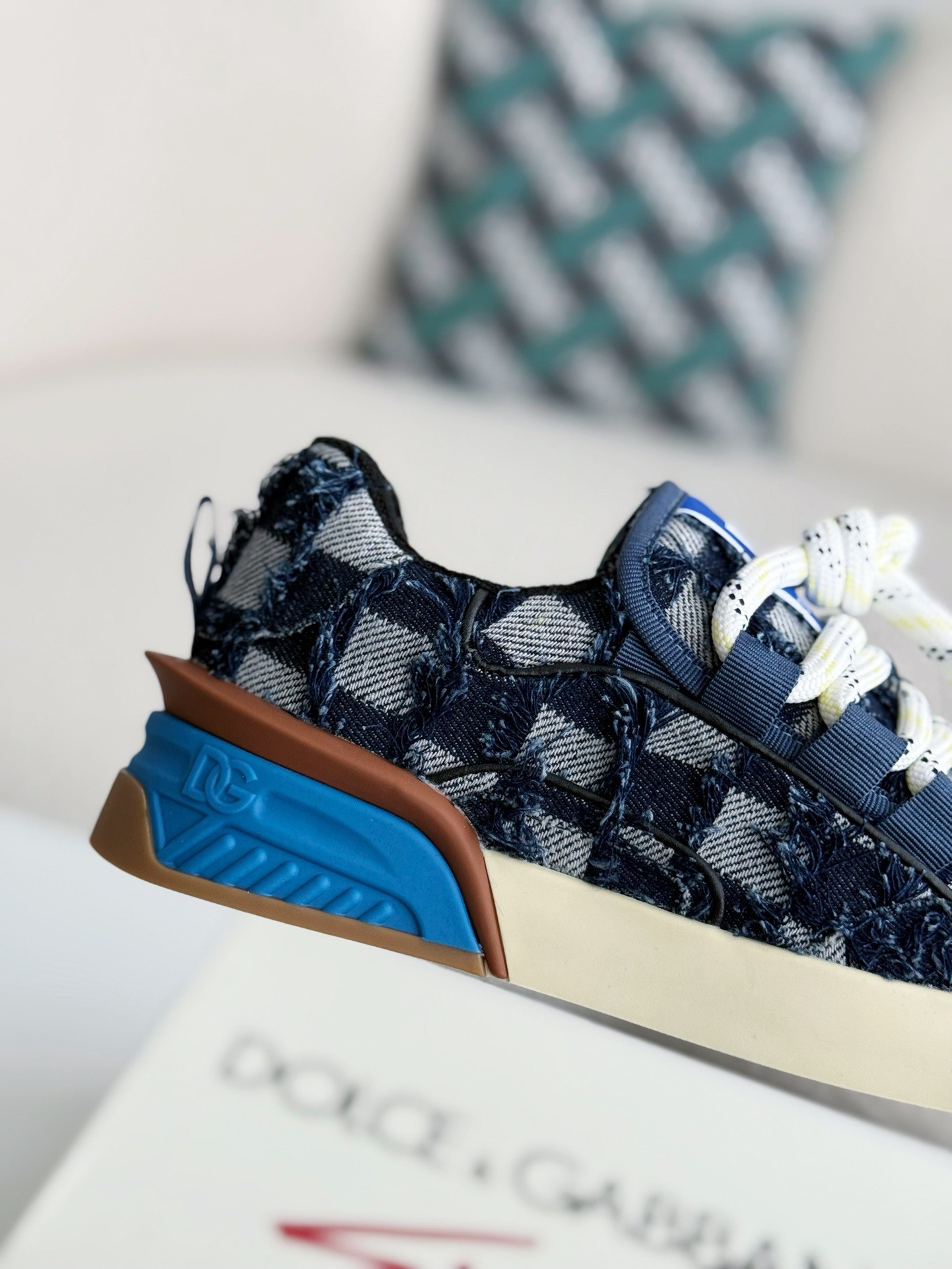 【#3879】Dolce&Gabbana Sneakers