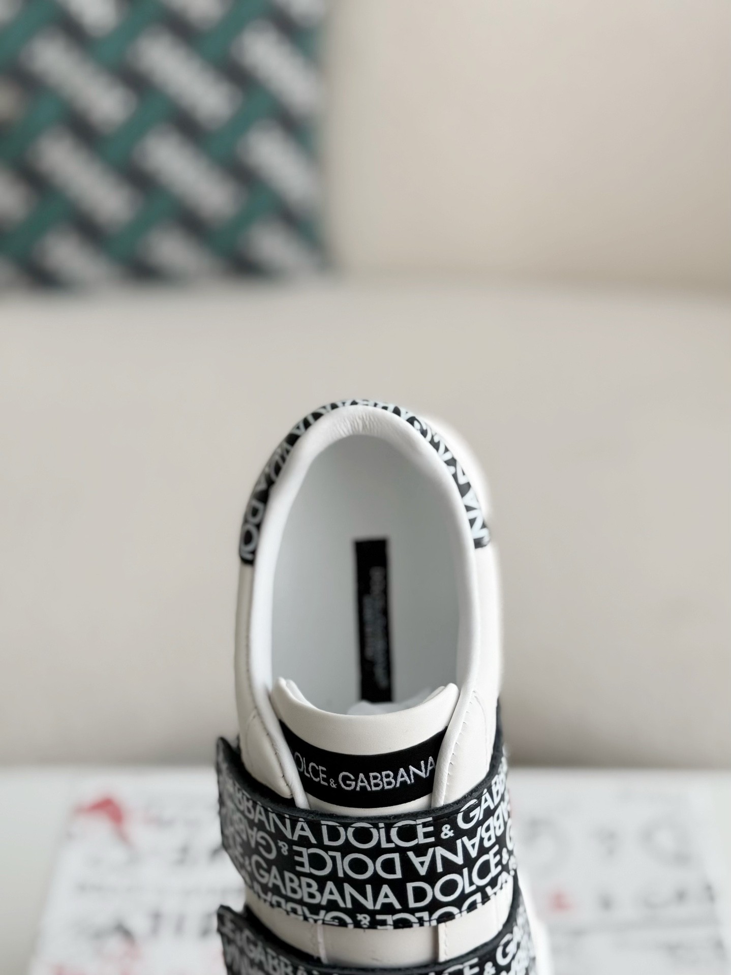 【#3884】Dolce&Gabbana Sneakers