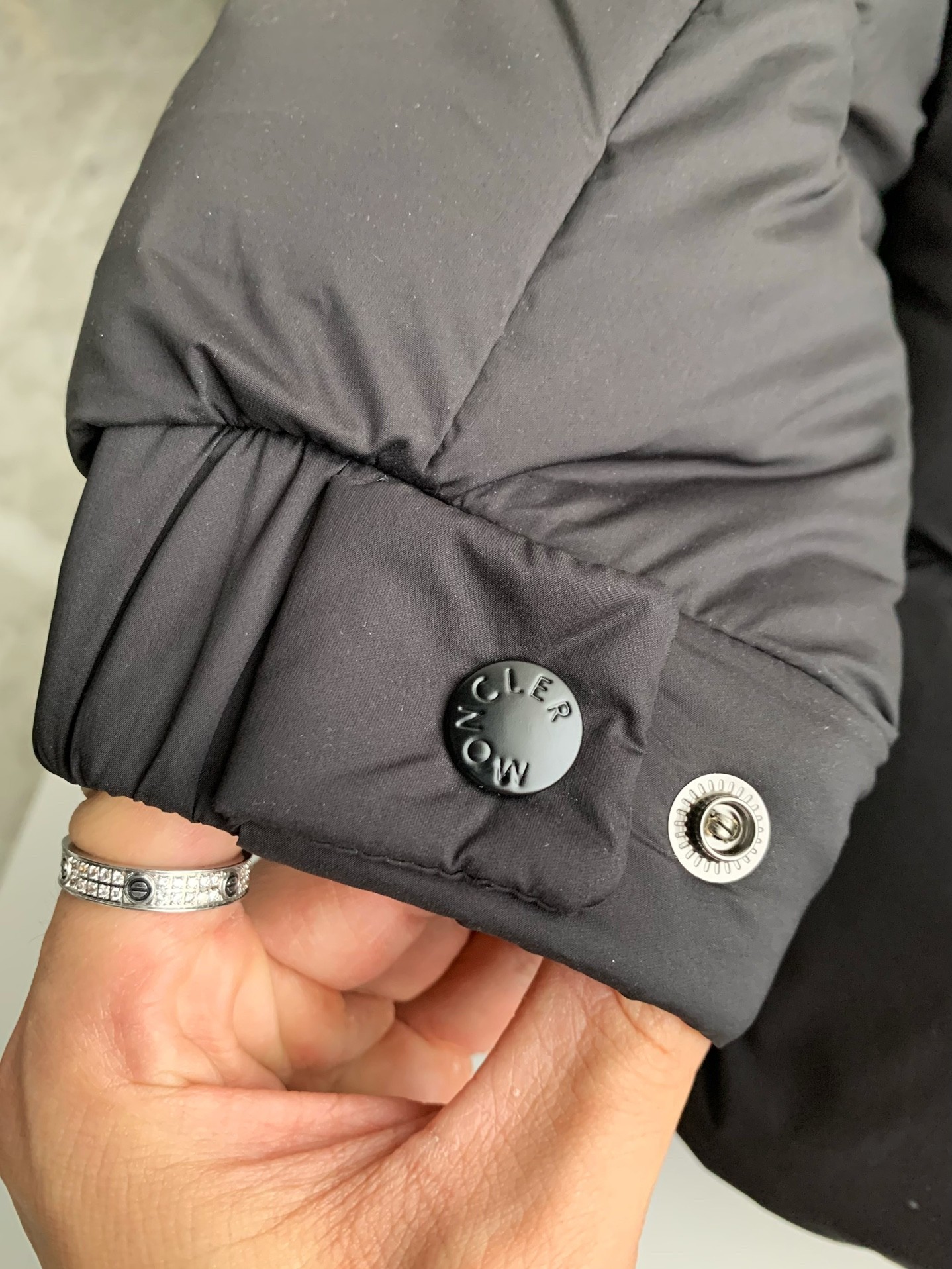【#2345】Moncler Montbeliard down jacket
