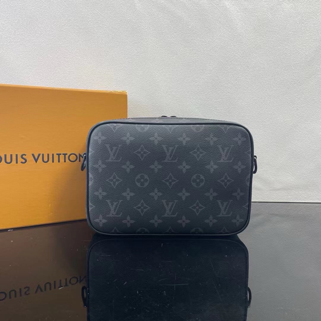 LOUIS VUITTON Steamer Postman bag/top quality M46795