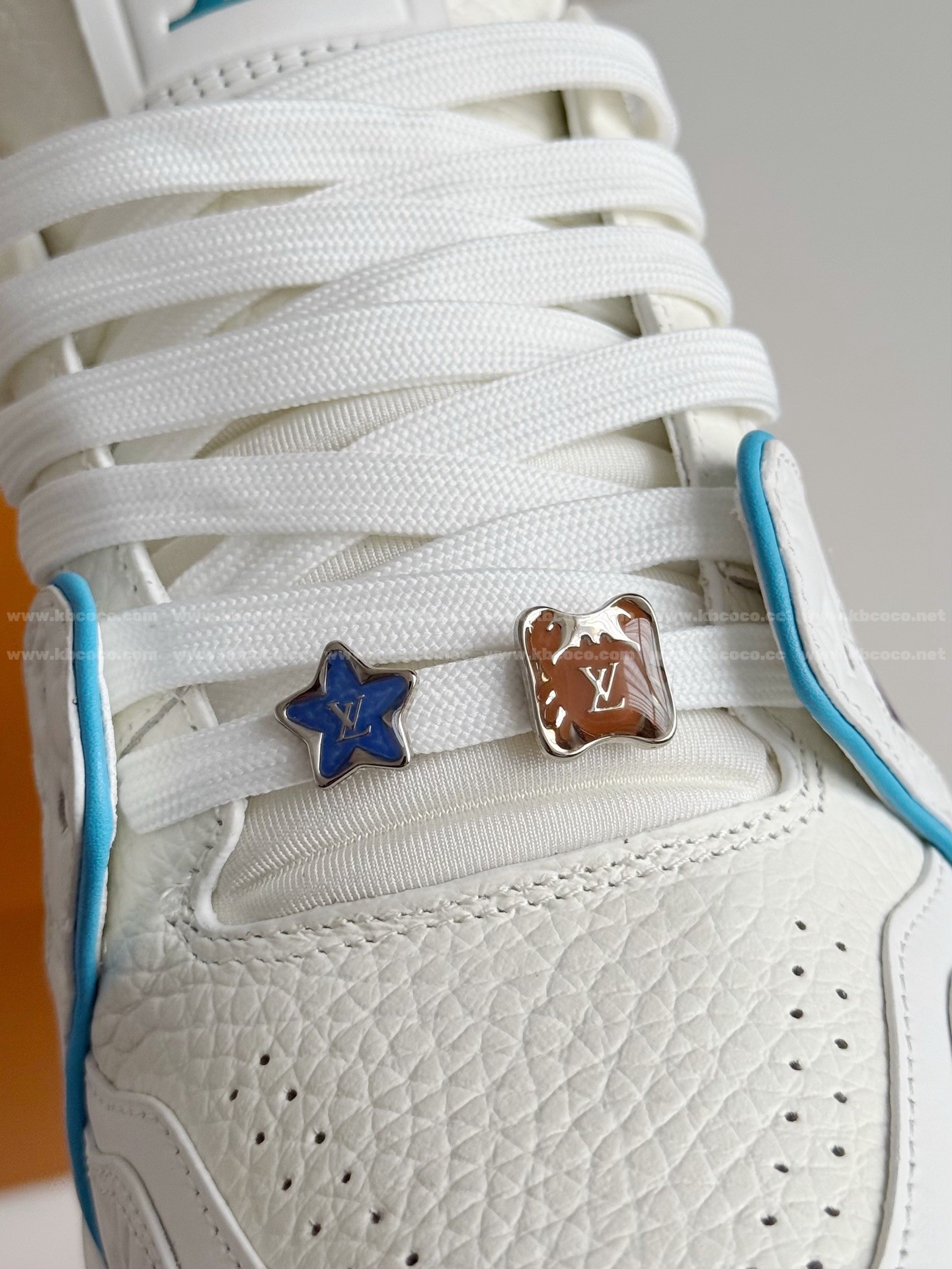 【#5804】 LOUIS VUITTON TRAINER SNEAKERS