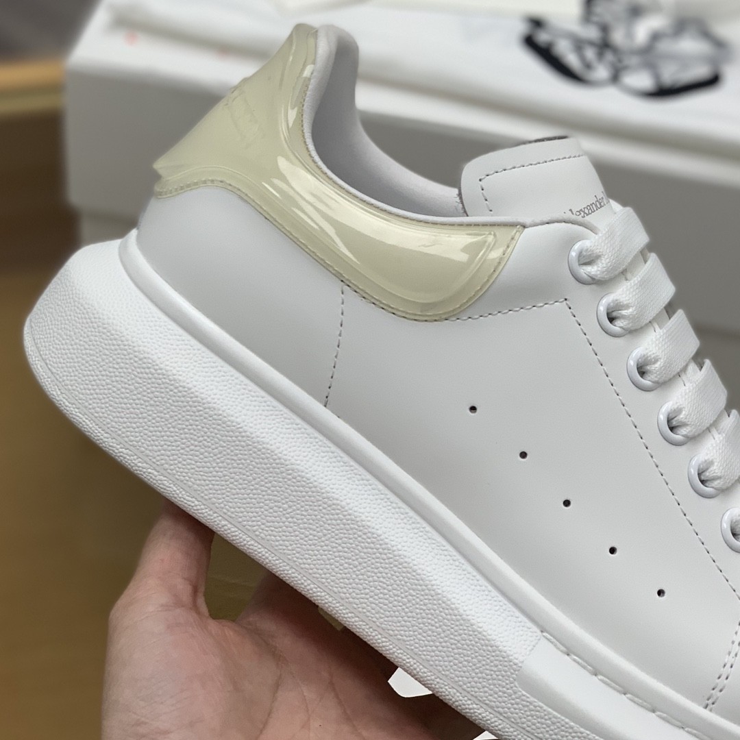 Alexander McQueen MQ Jelly apricot Tail Sneakers