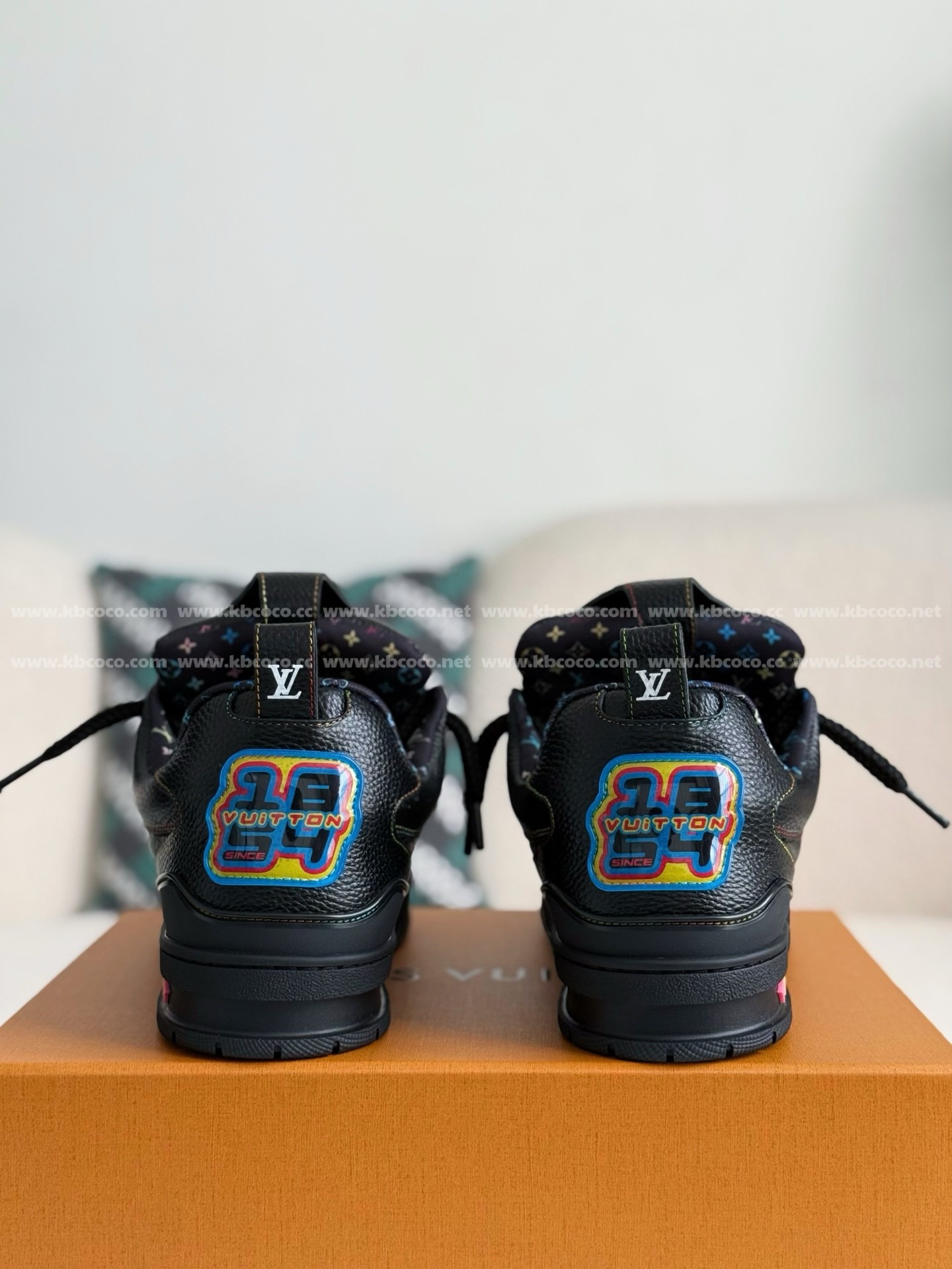 【#4629】 LOUIS VUITTON SKATE LOW-TOP SNEAKERS