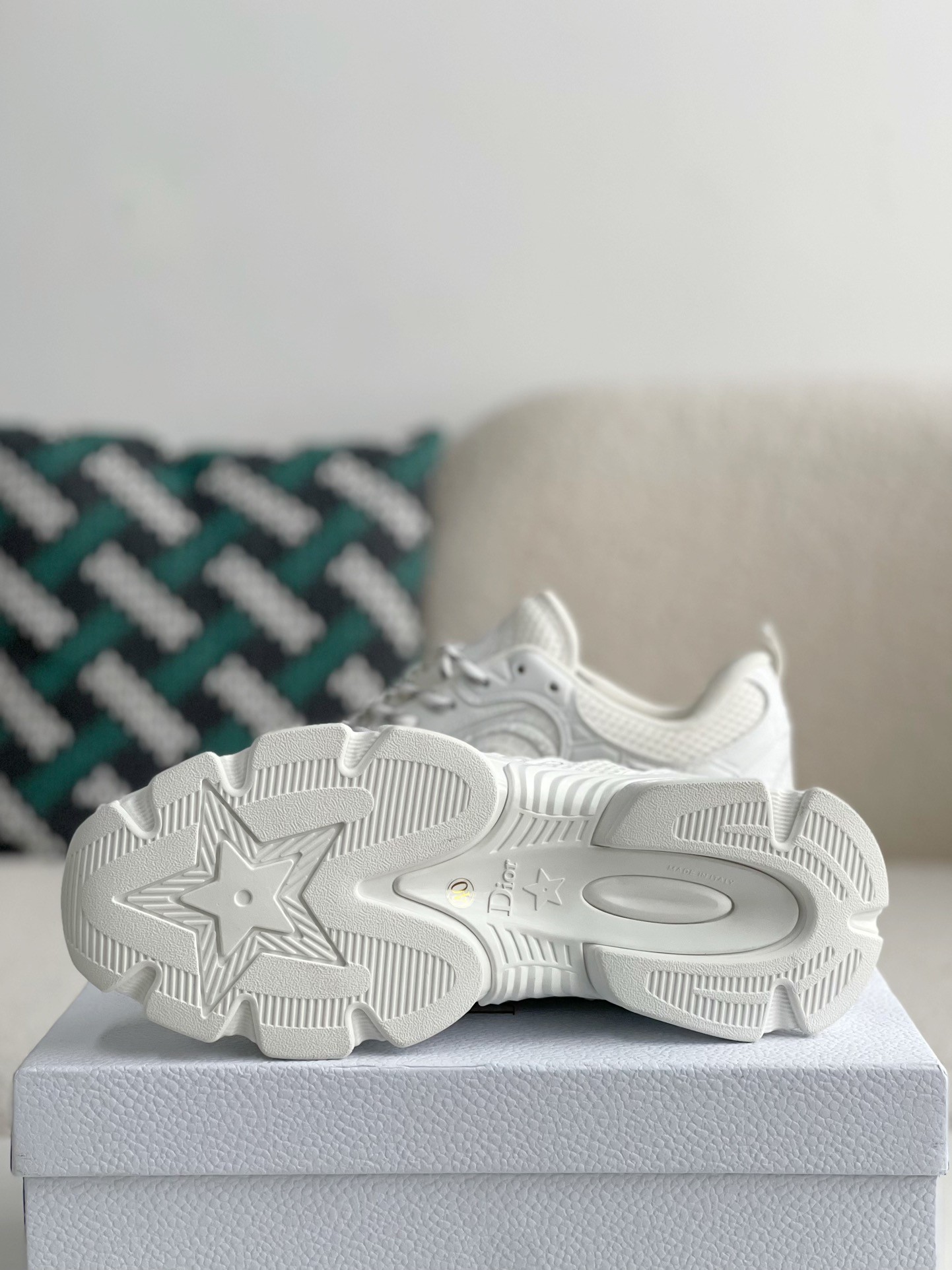 【#3362】 DlOR Running Sneakers