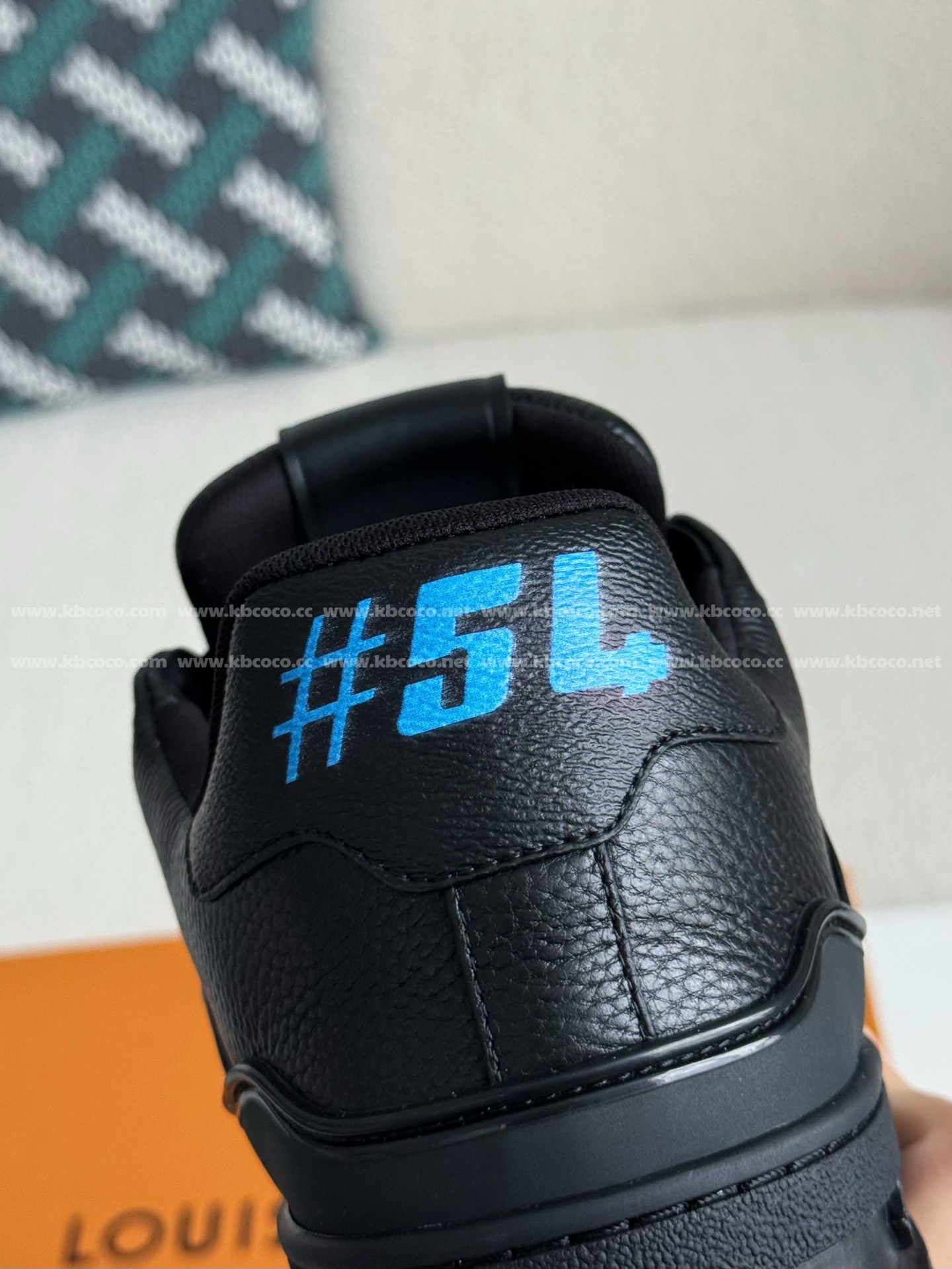 【#5224】 LOUIS VUITTON TRAINER SNEAKERS