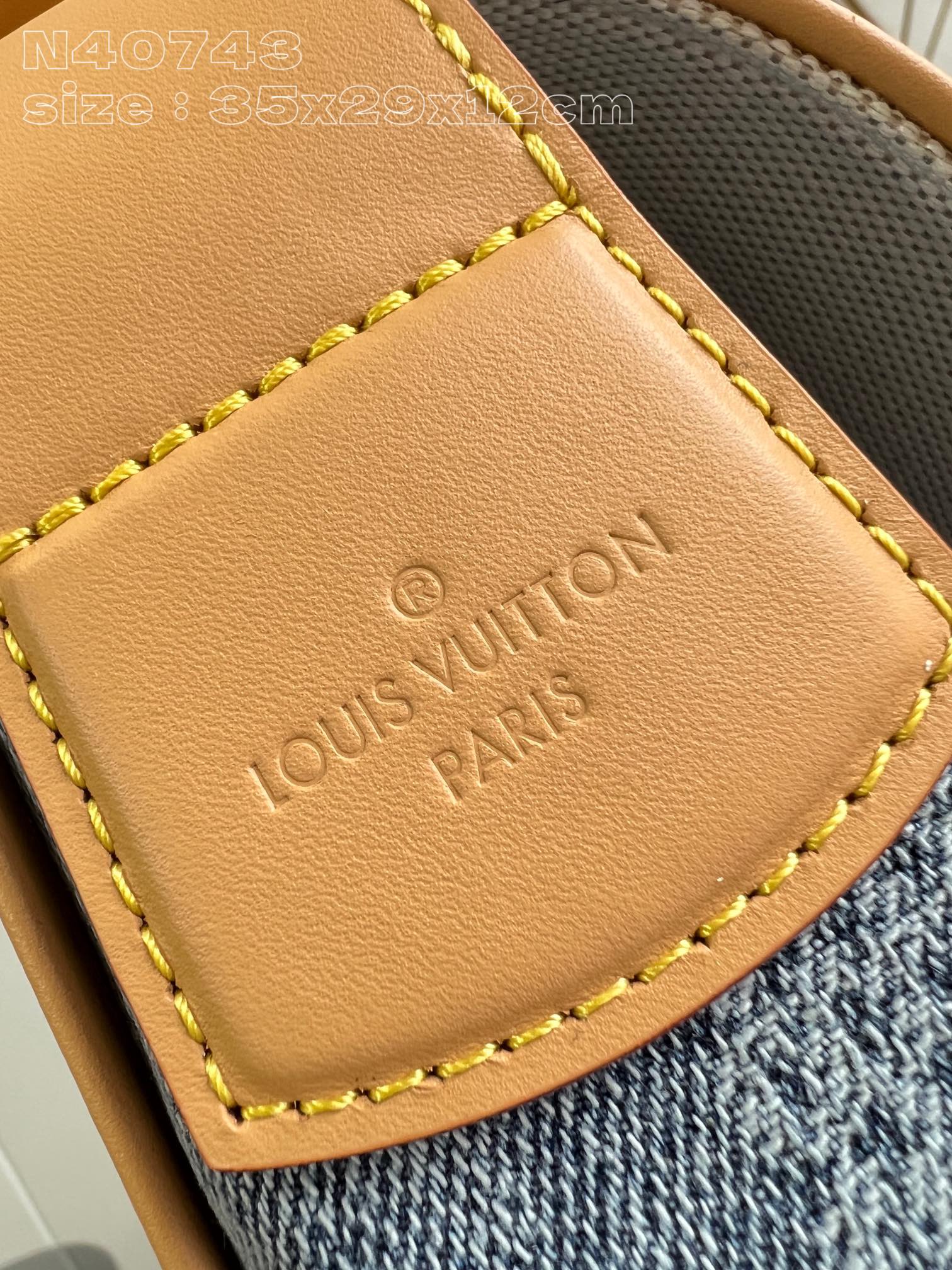 Louis Vuitton Montsouris Messenger MM Postman bag N40743，Top quality