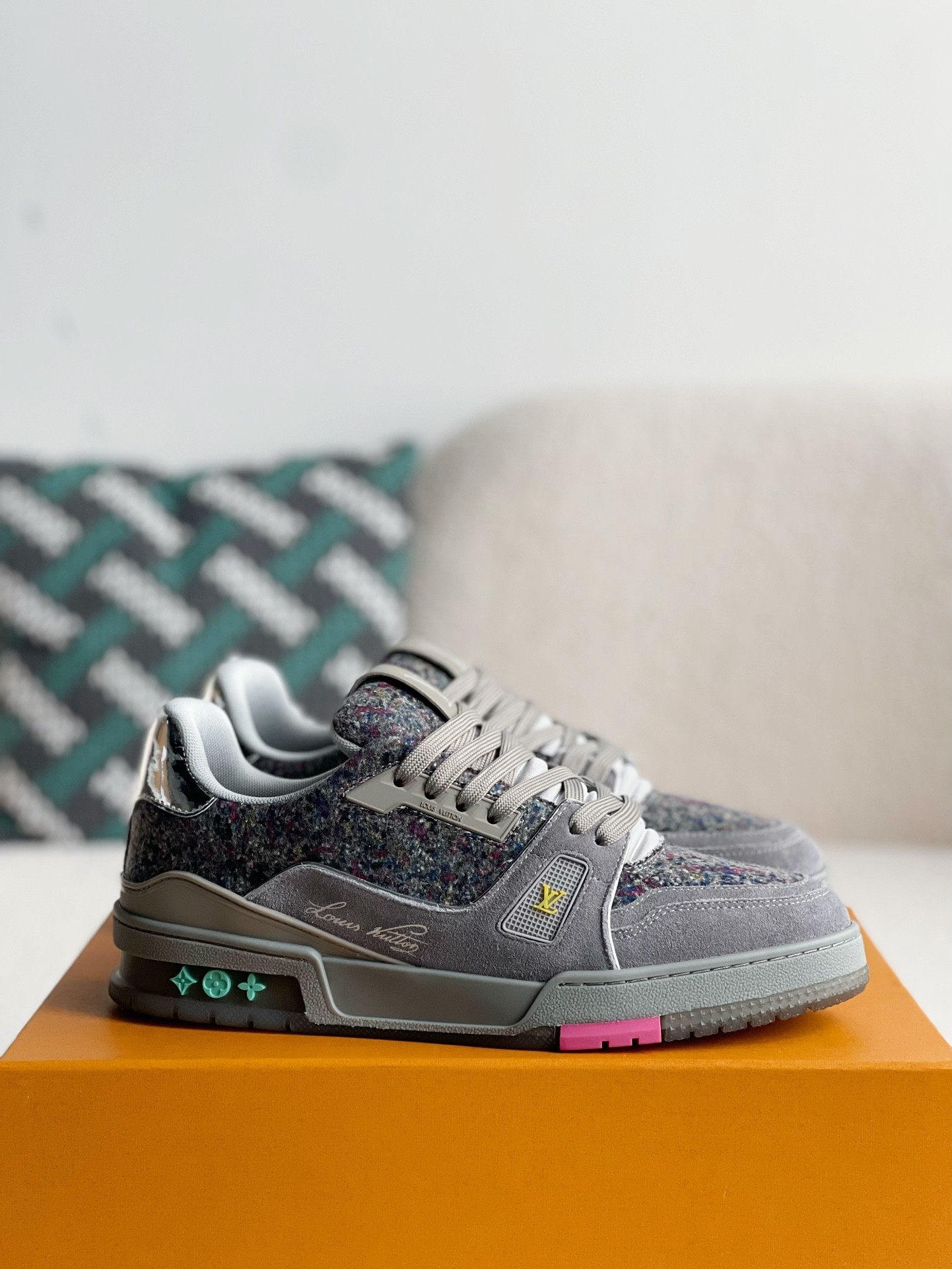 idea: include everything in the pictur