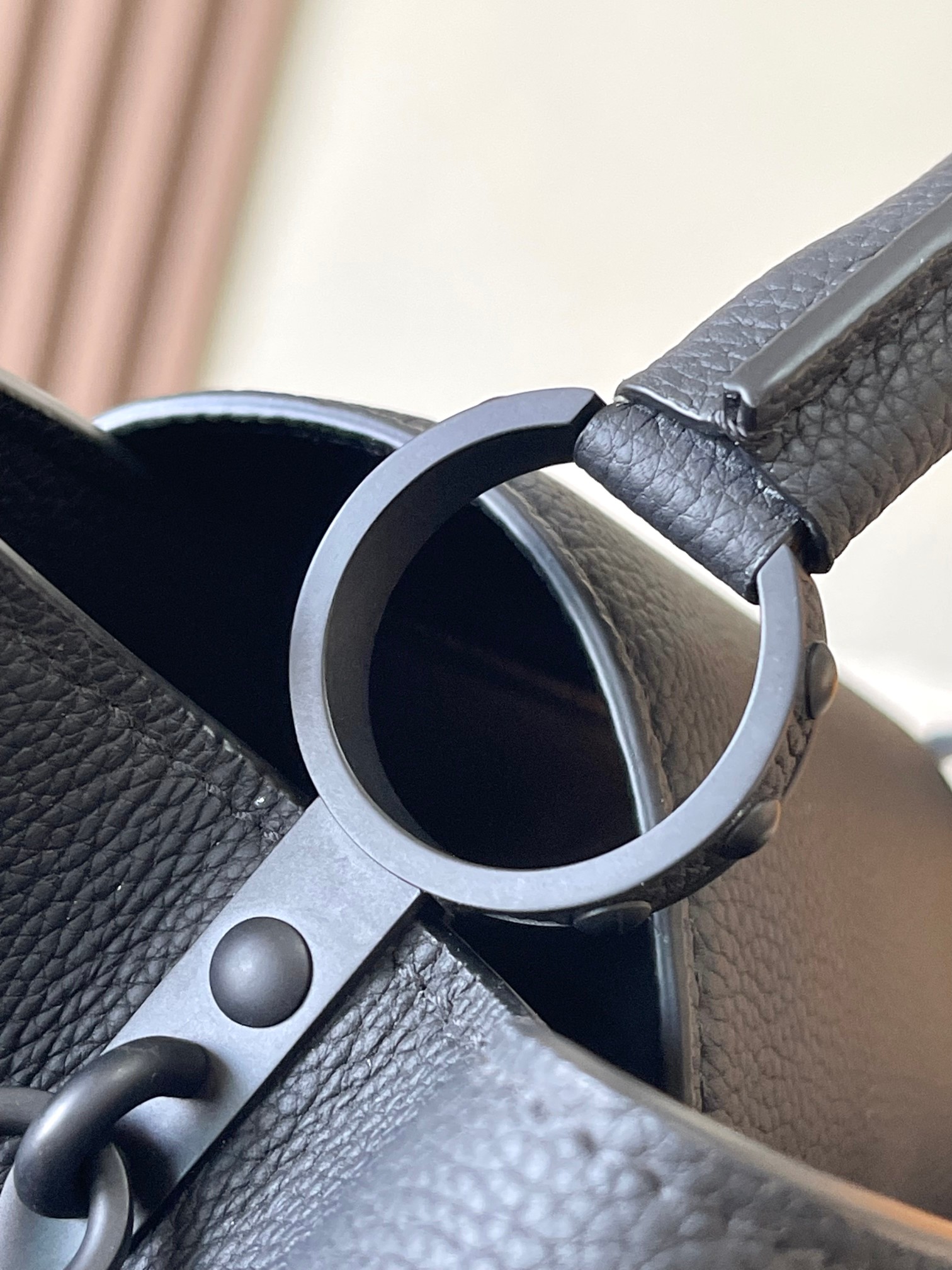 LOUIS VUITTON Capucines BB Black Out Handbag/Top Quality M25255