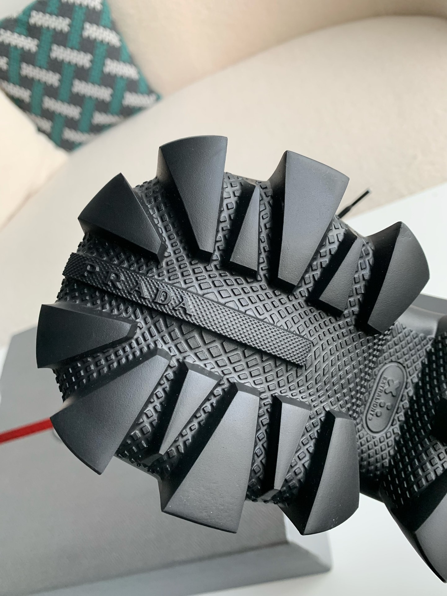 【#2357】 Prada Cloudbus Thunder technology fabric sneakers