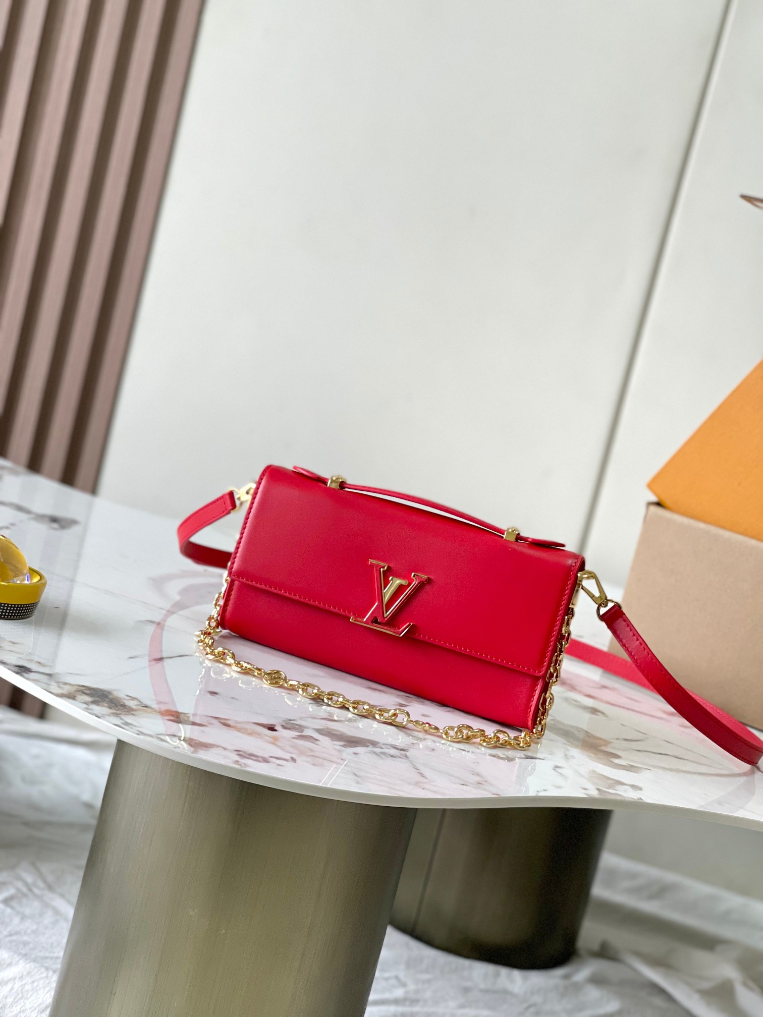 LOUIS VUITTON Capucines Shoulder bag/top quality M12405