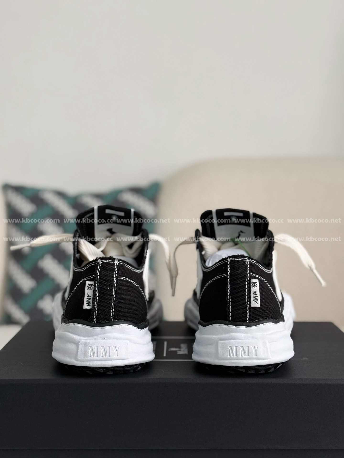 【#4531】Maison Mihara Yasuhiro x AMlRl Skel- Top Low canvas shoes