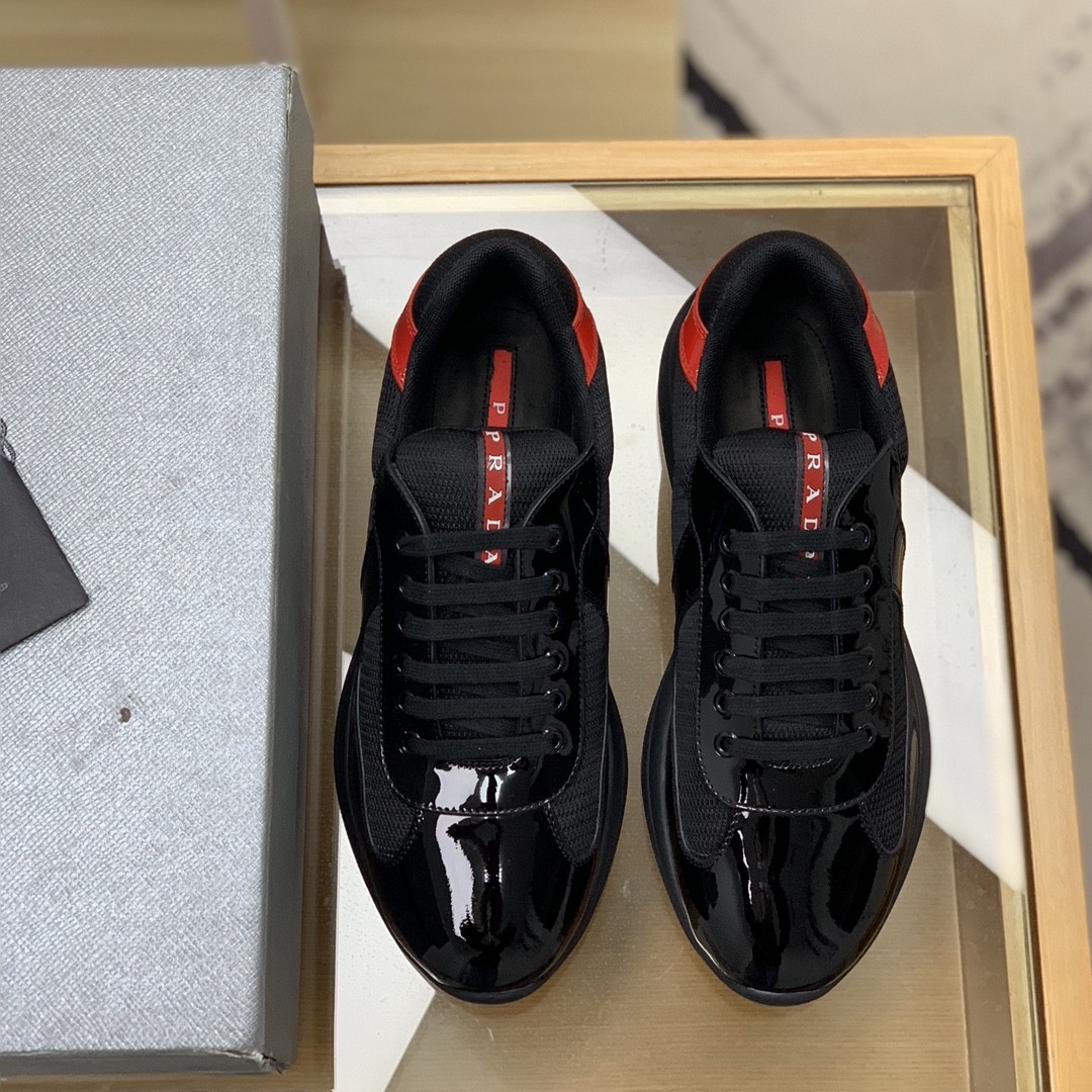 【#609】 Prada Sneakers