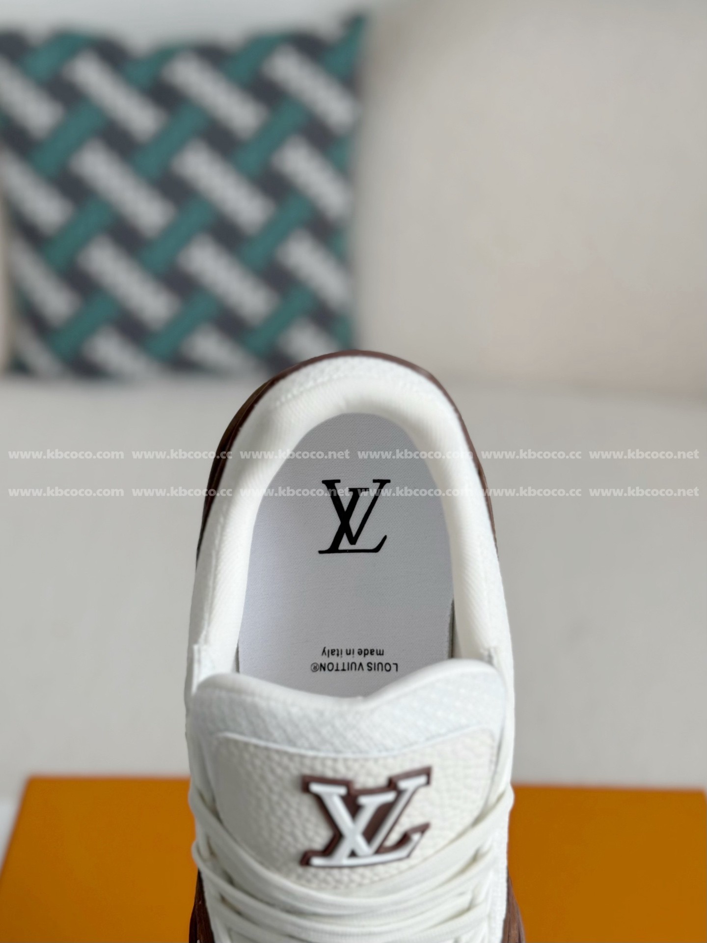 【#5453】 LOUIS VUITTON TRAINER SNEAKERS