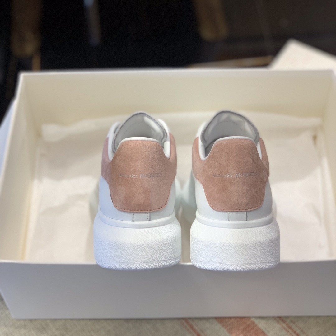 Alexander McQueen MQ pink velvet tail Sneakers