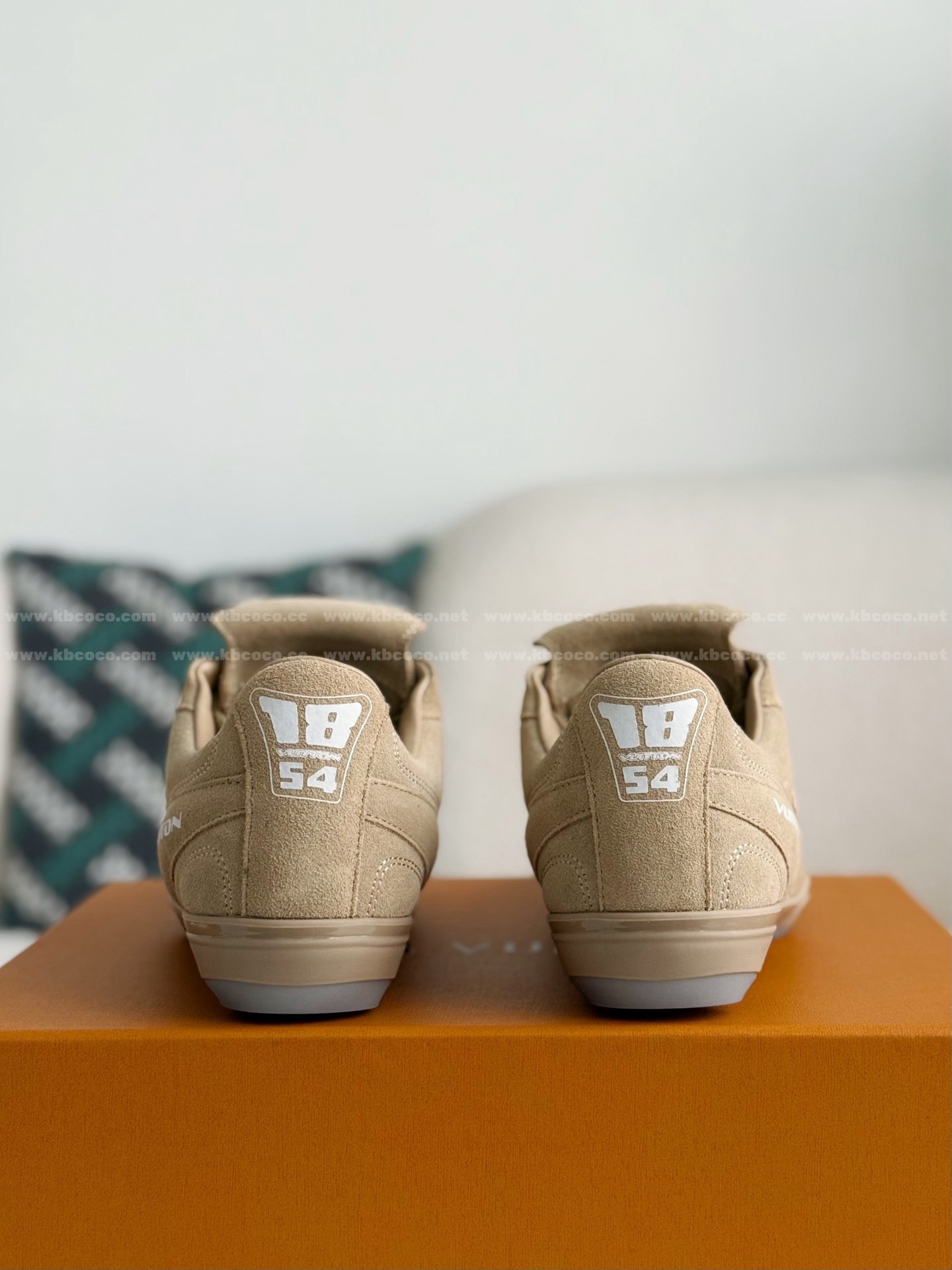 【#5870】 LOUIS VUITTON FOOTPRINTSOCCER CASUAL SHOES