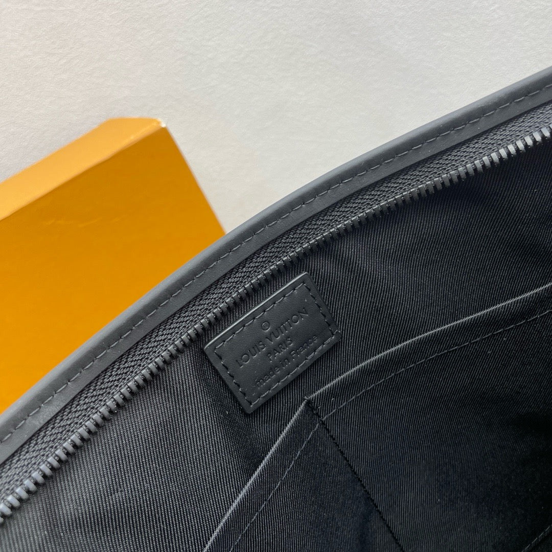 LOUIS VUITTON Messenger Voyage Aerogram Shoulder bag/top quality M59329