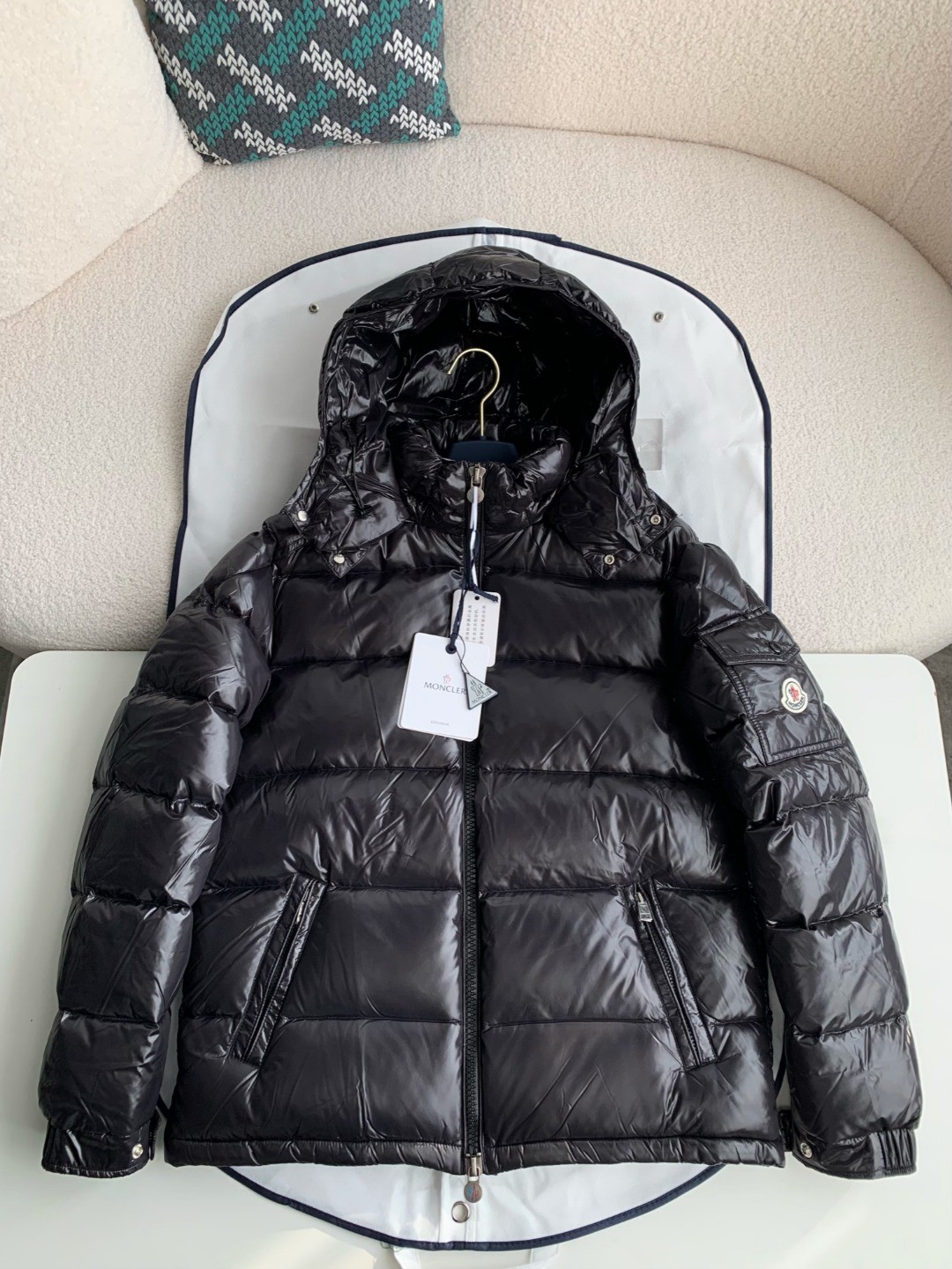 【#2102】Moncler Short men's down jacket