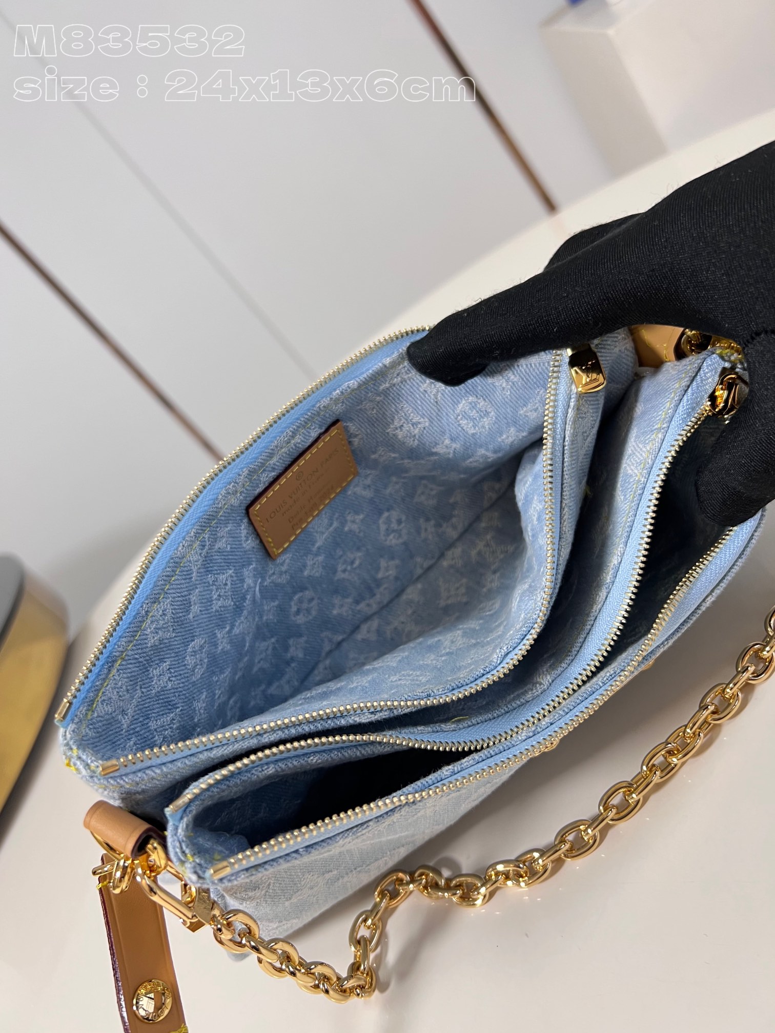 Louis Vuitton Liv Pochette shoulder bag M83532，Top quality