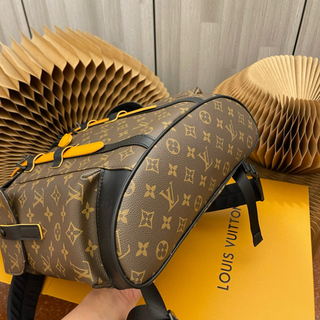 LOUIS VUITTON CHRISTOPHER backpack M46686