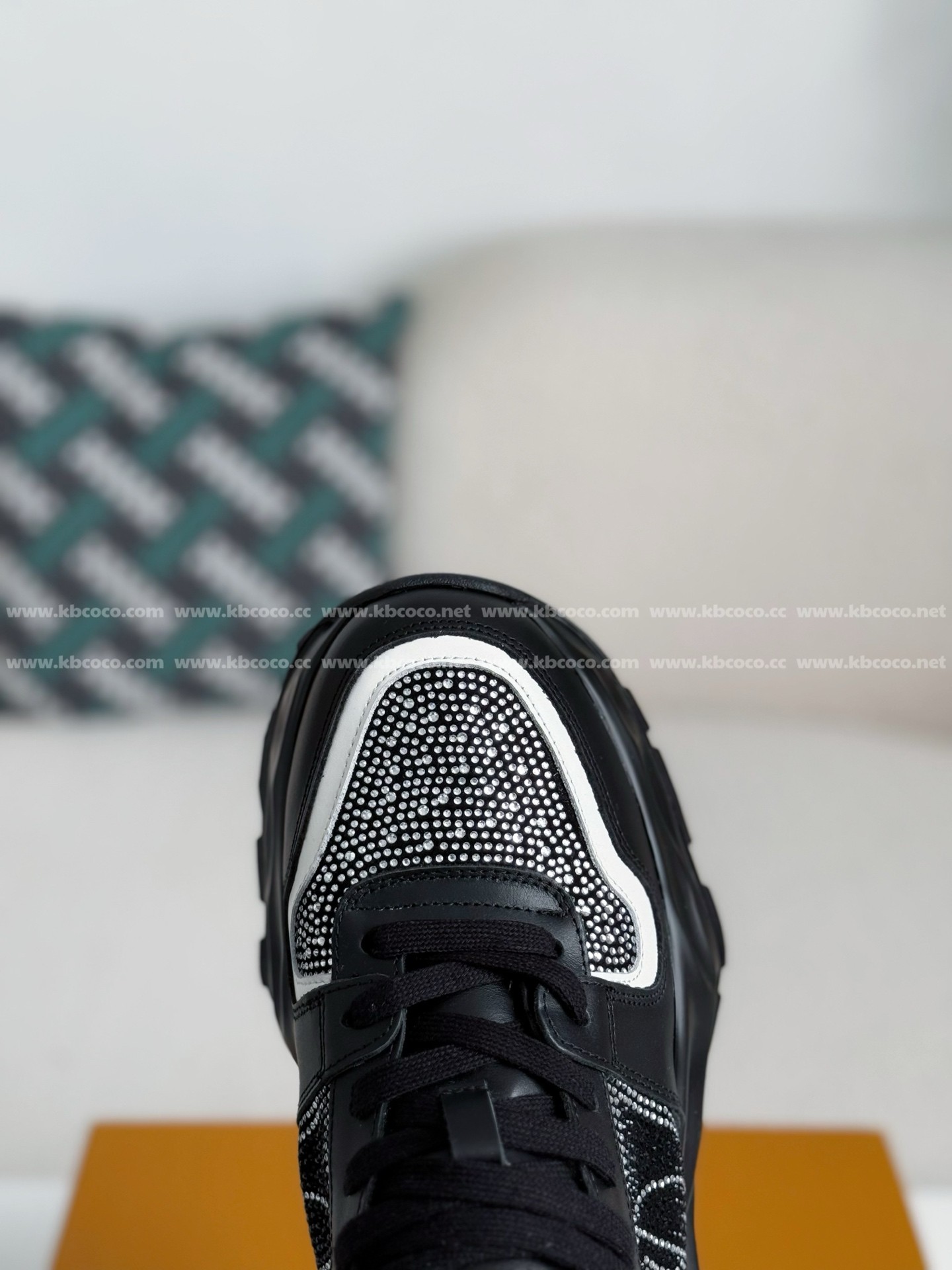 【#5075】 LOUIS VUITTON CASUAL SPORTS SHOES