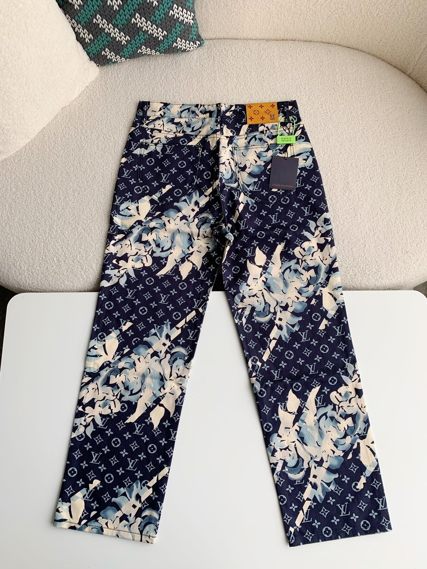 idea: include everything in the pictur