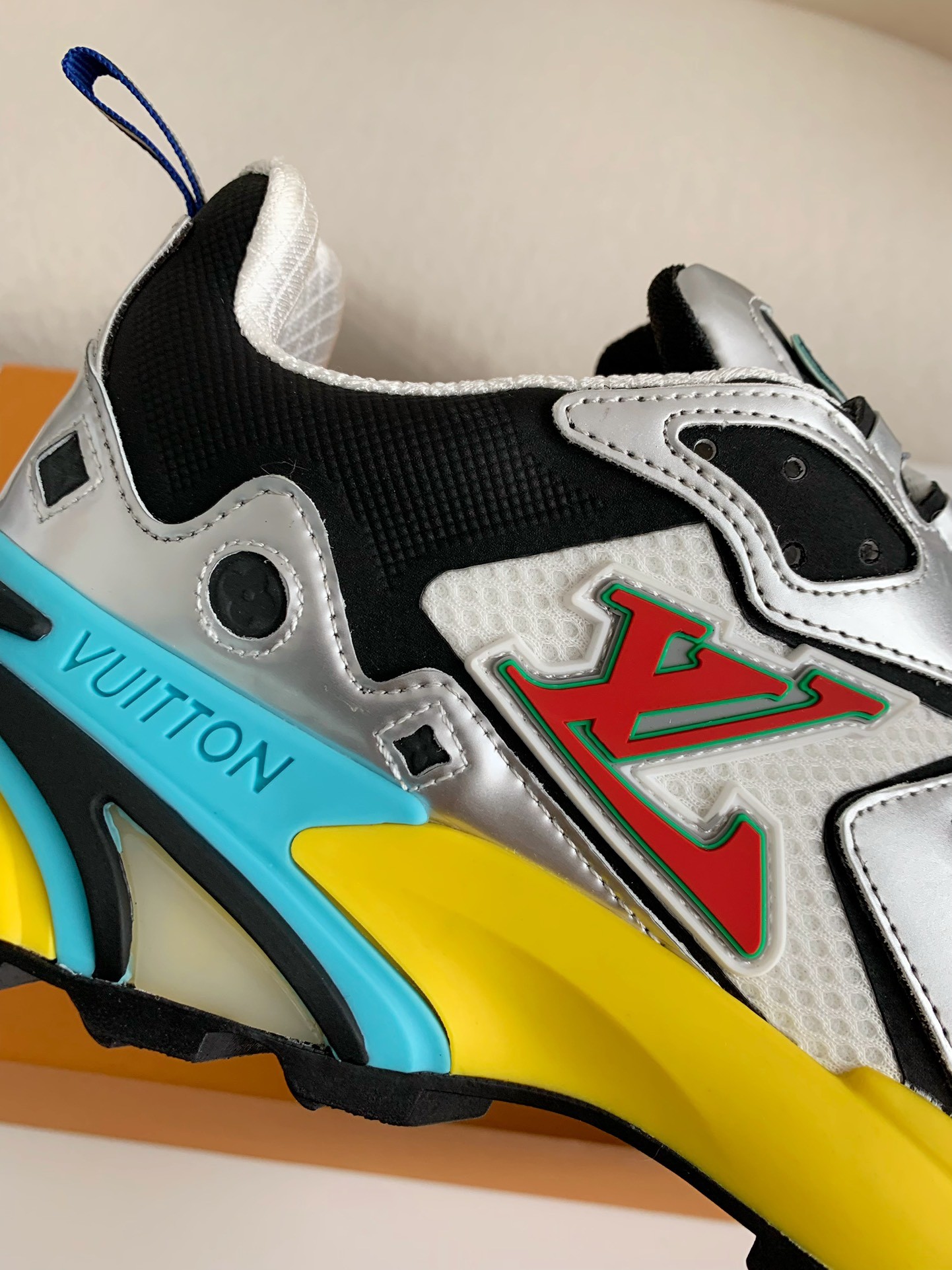 Louis Vuitton Runner Tatic Sneakers