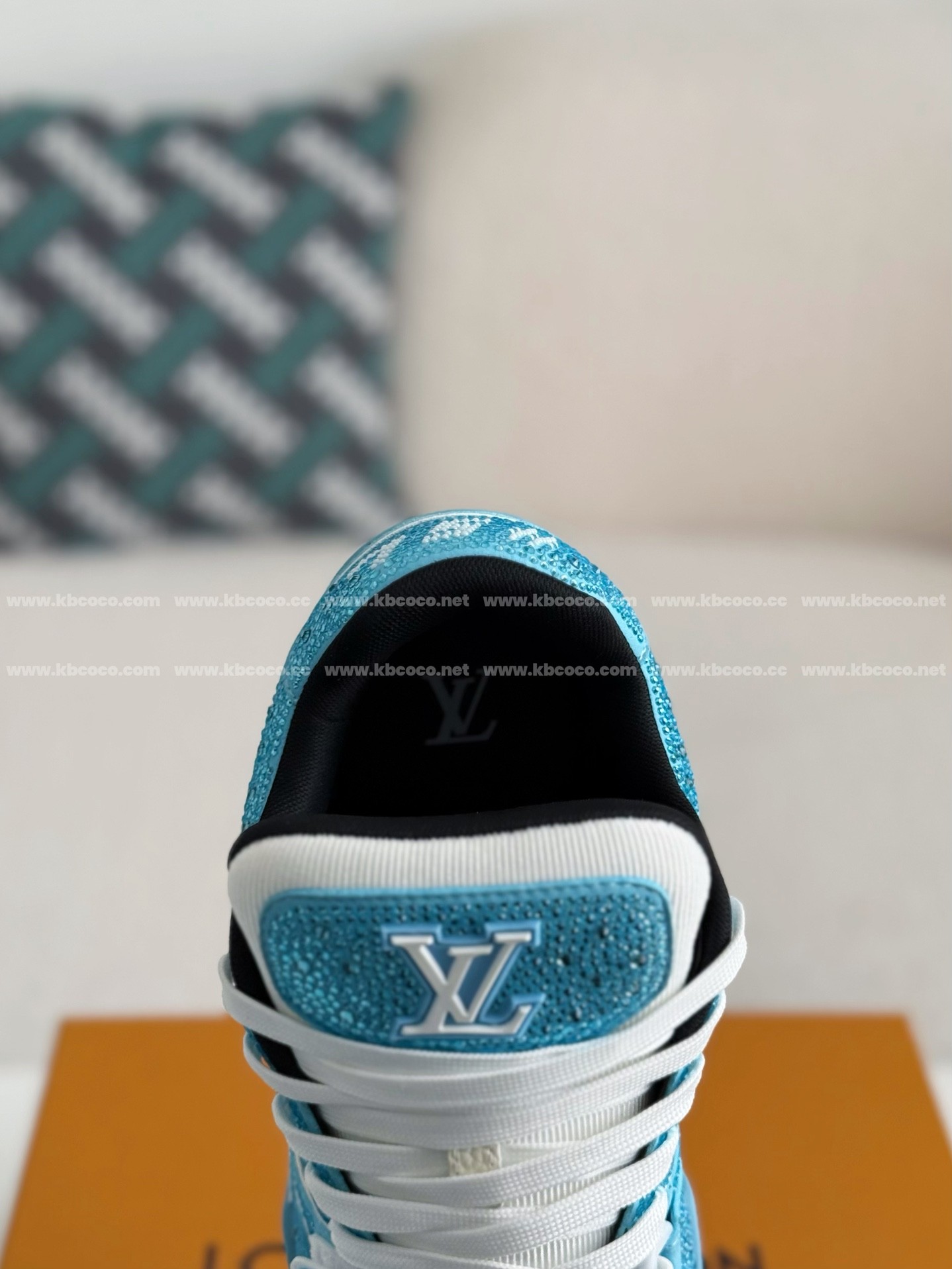 【#4200】 Louis Vuitton Trainers Sneakers