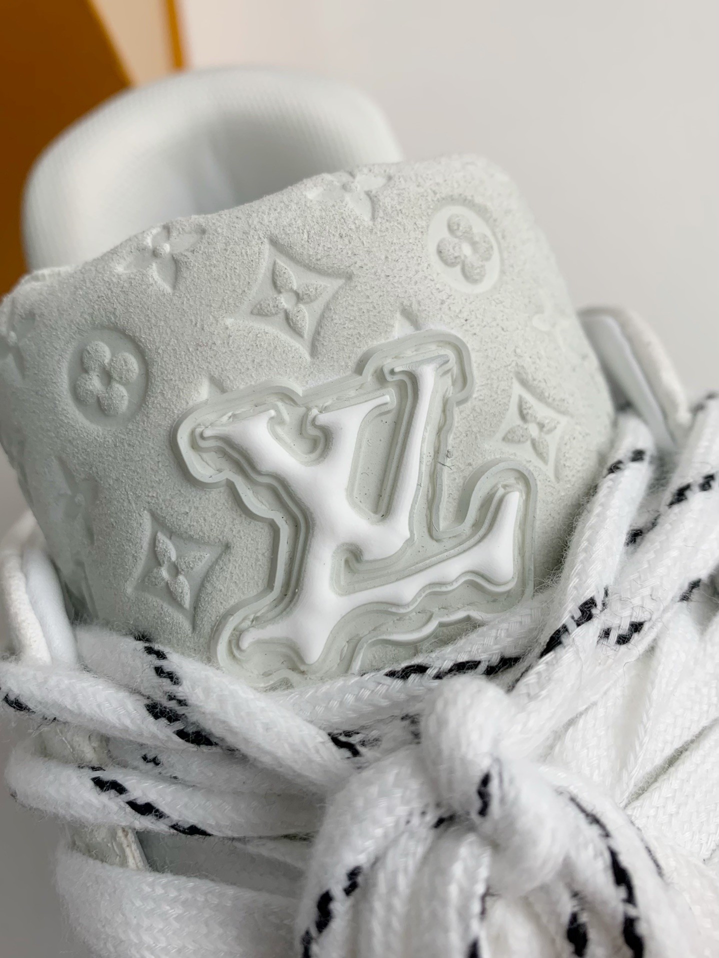 [#3566」 LOUIS VUITTON TRAINER SNEAKERS