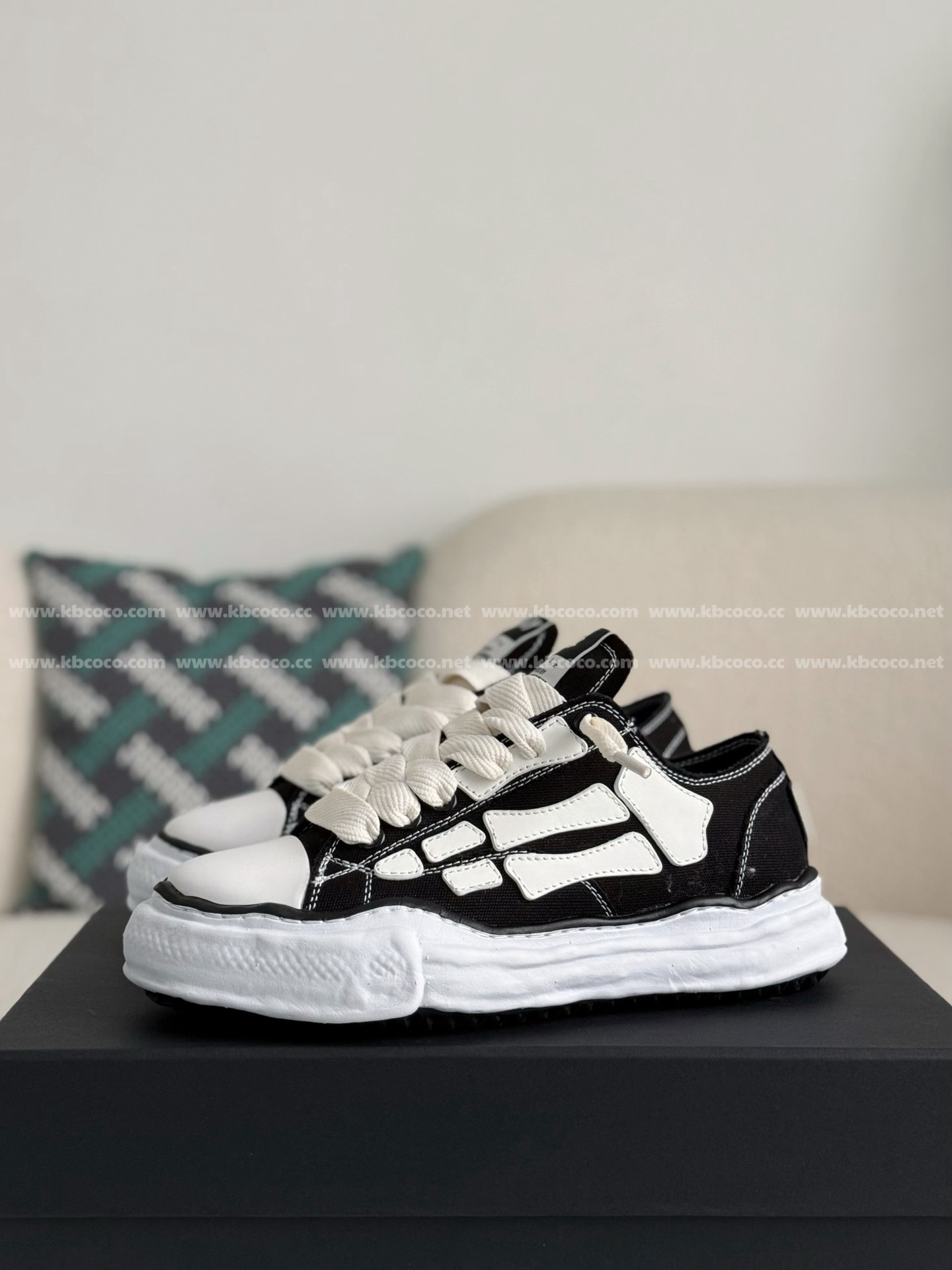 【#4531】Maison Mihara Yasuhiro x AMlRl Skel- Top Low canvas shoes