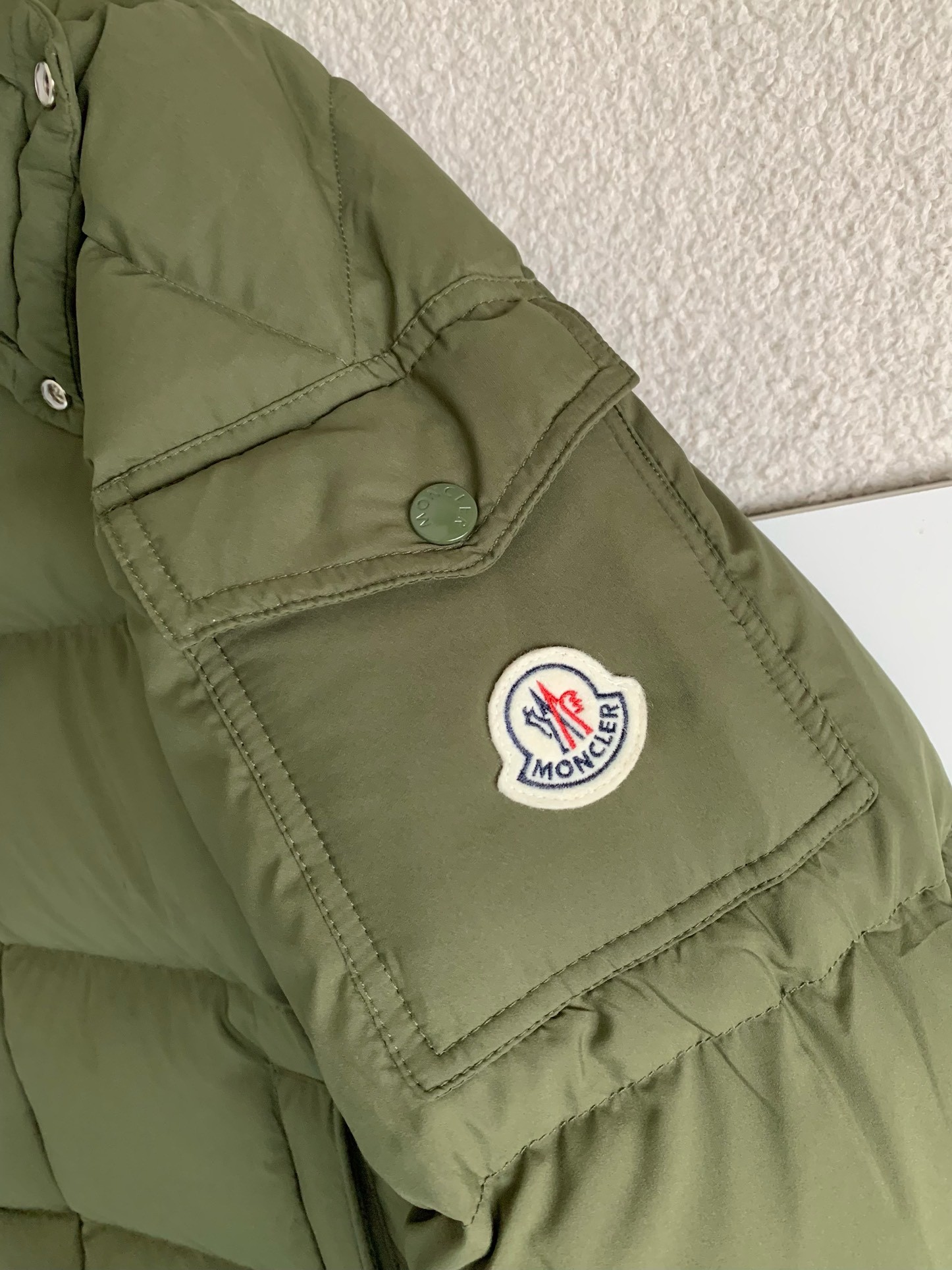 【#3912】Moncler Vezere Short Down Jacket