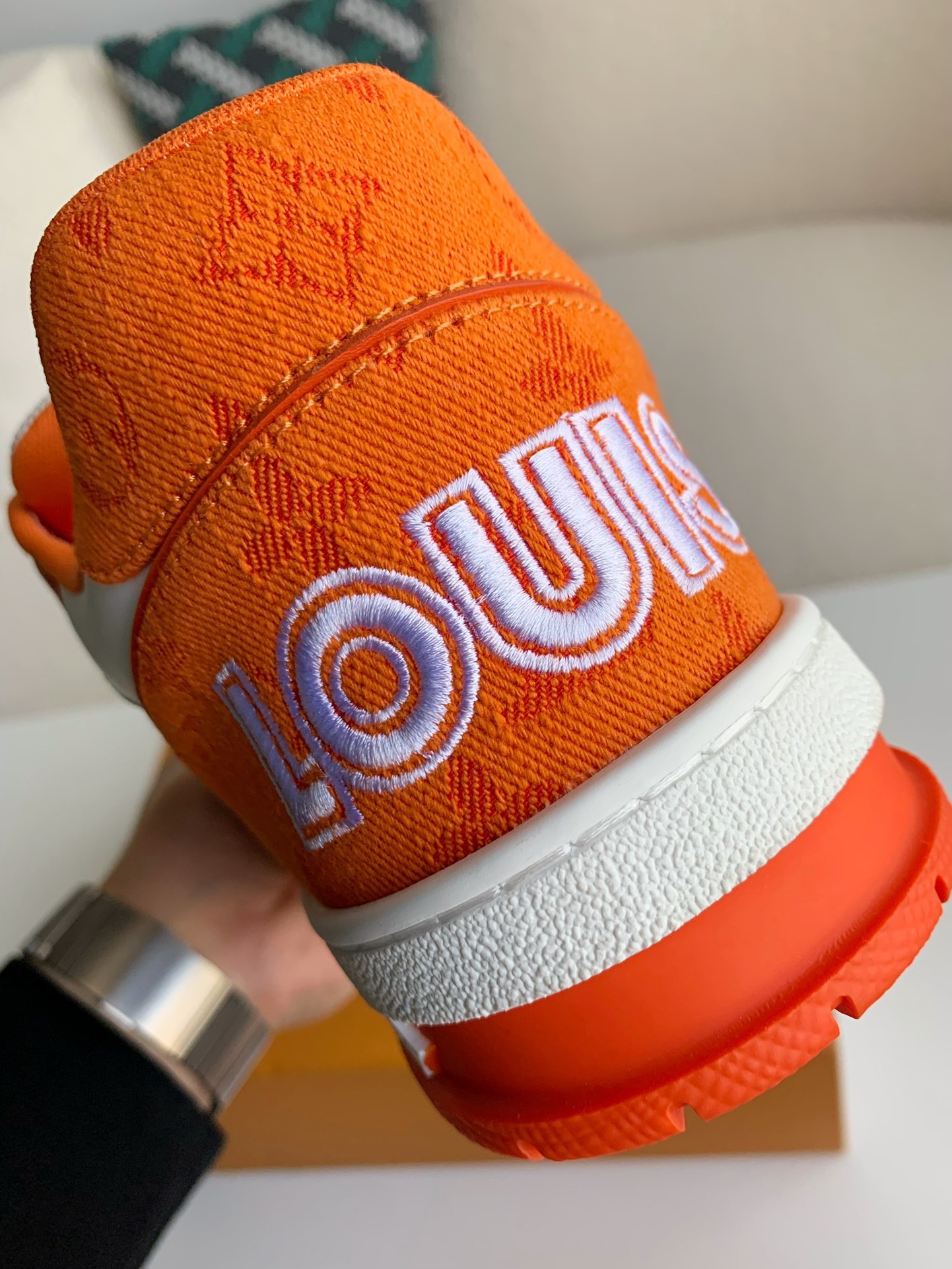 Louis Vuitton Trainer Sneakers Top quali