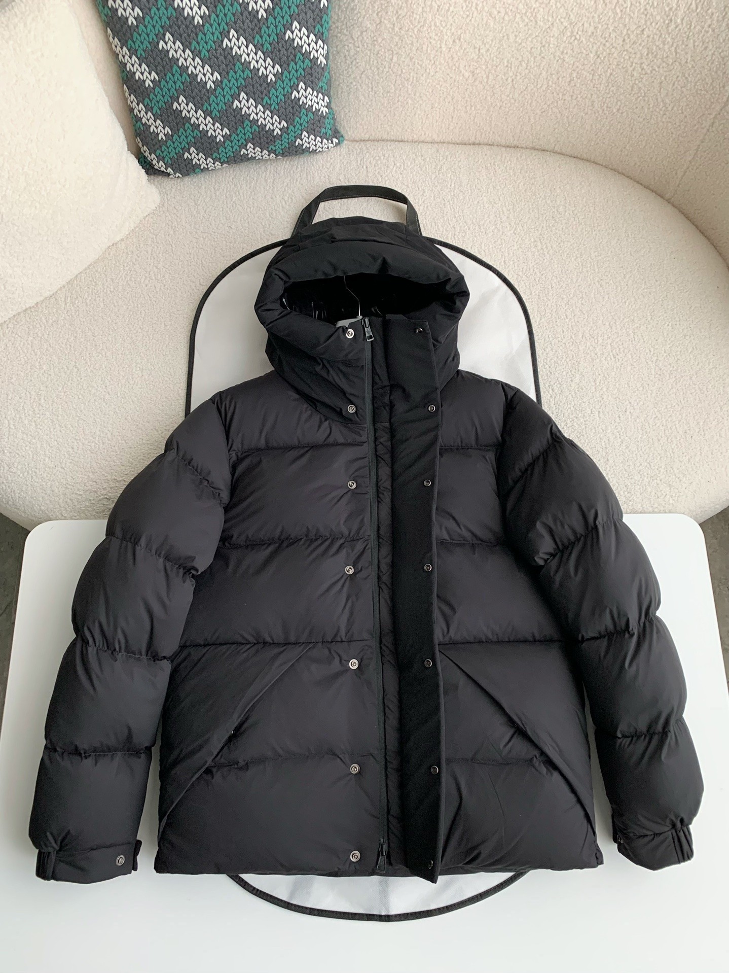 【#2345】Moncler Montbeliard down jacket