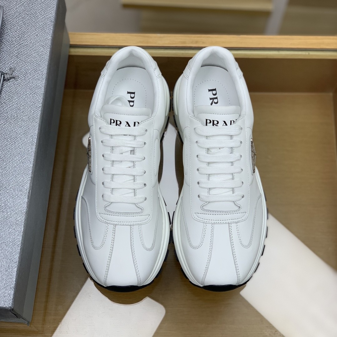 【#631】 Prada Sneakers