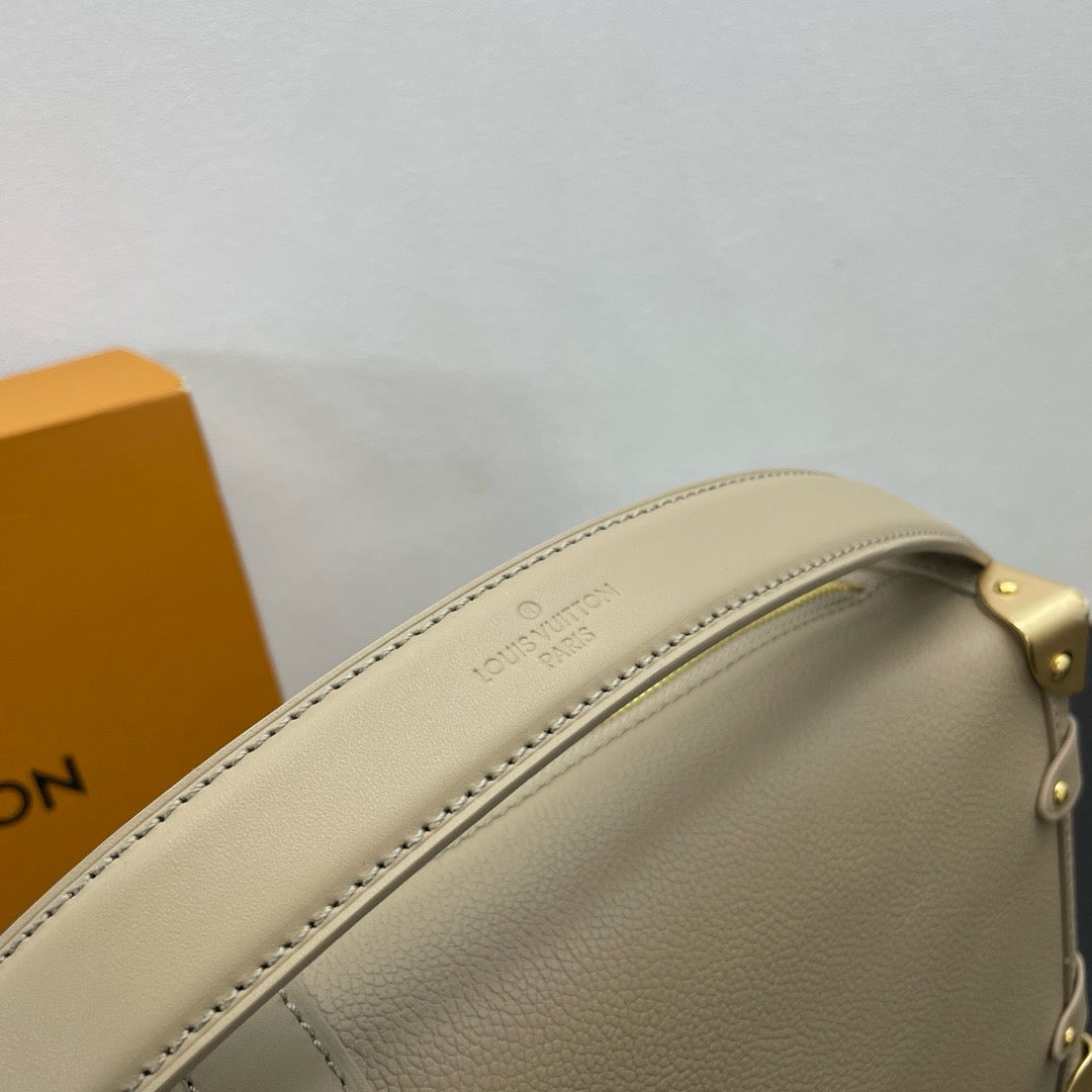 LOUIS VUITTON Trunk Shoulder bag/top quality M25160