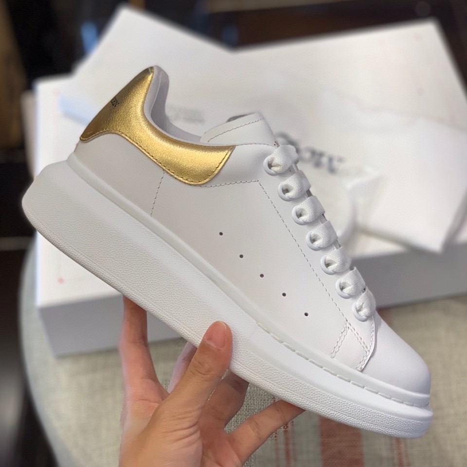 Alexander McQueen MQ Gold cowhidetail Sneakers
